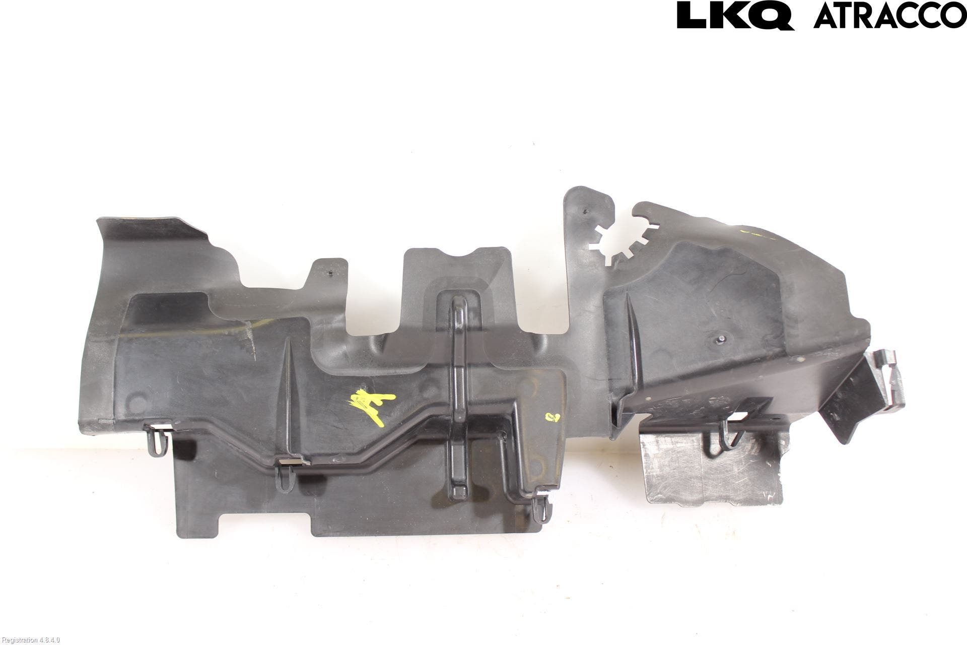 Volkswagen VW PASSAT 05-11 Deflektor Plåt-Plast Kylning