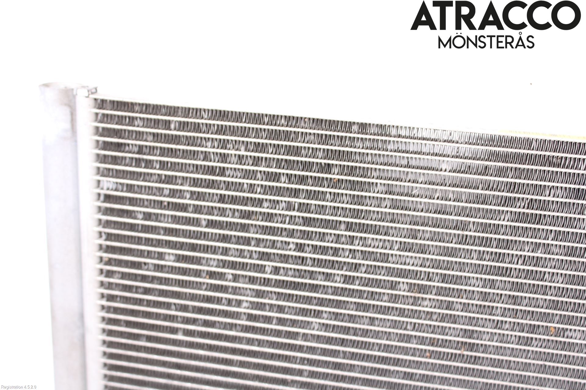 Jaguar F-PACE Ac Kondensor-Kylare