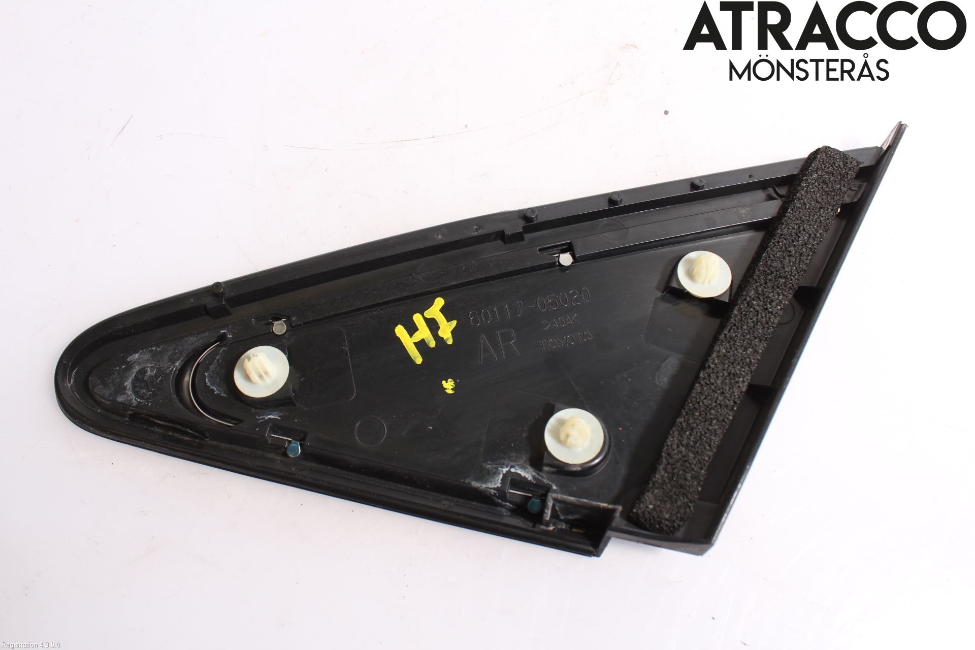 Toyota AVENSIS 09-15 List Framskärm Hö
