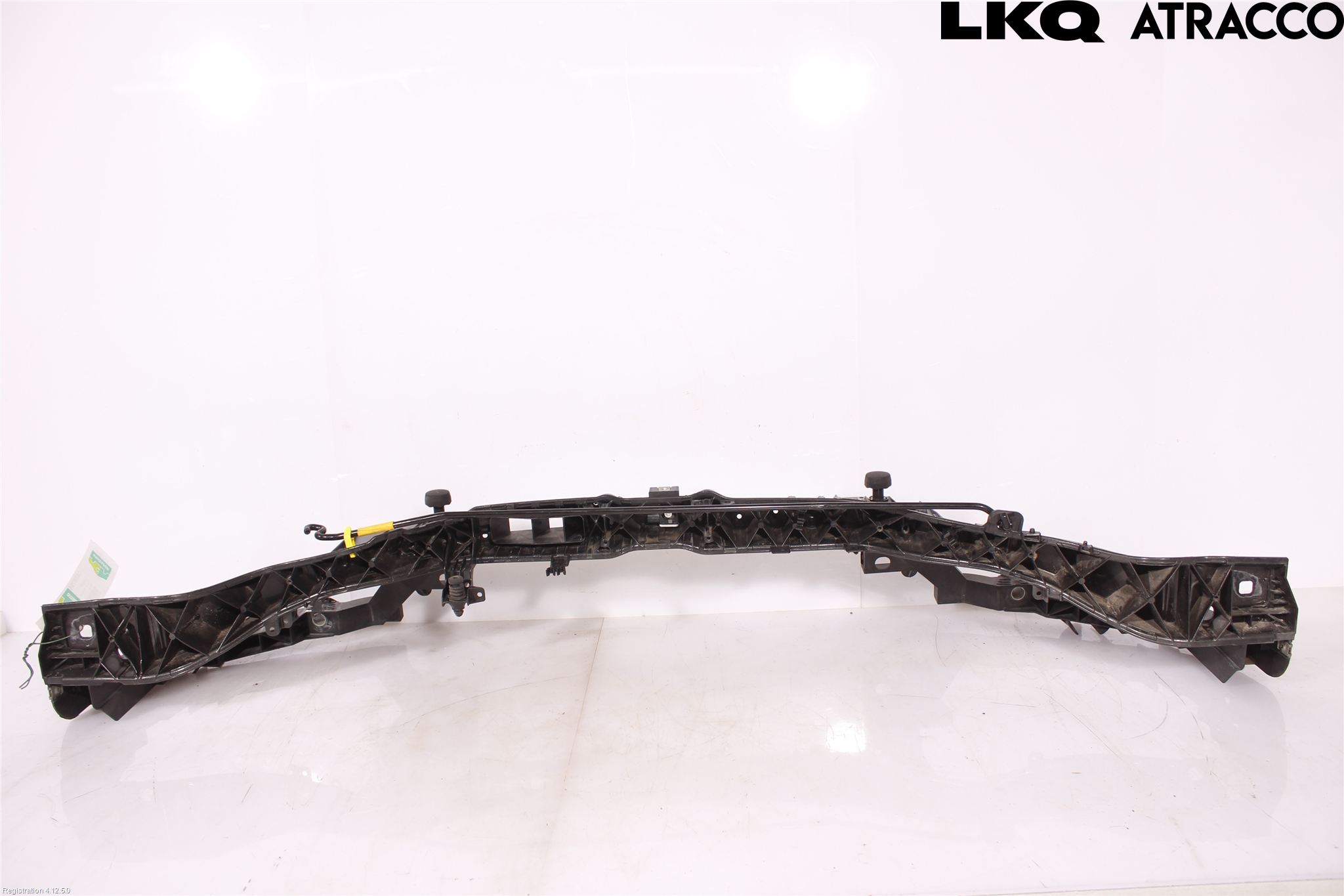 Ford FOCUS 15-18 Front Huvlåsplåt-Balk