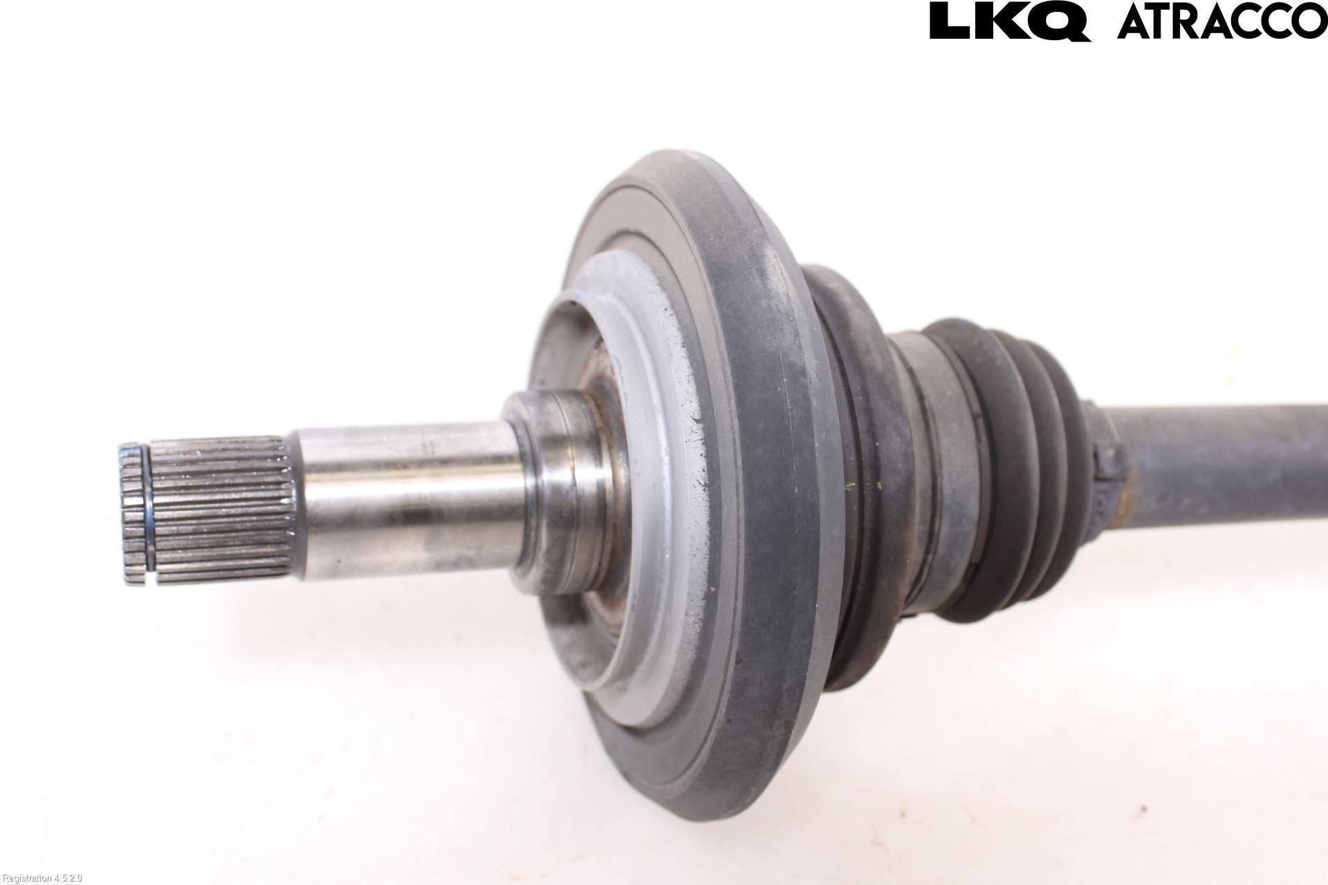 Mercedes-Benz MB E-KLASS (W213) 16-23 Drivaxel Bak Vänster