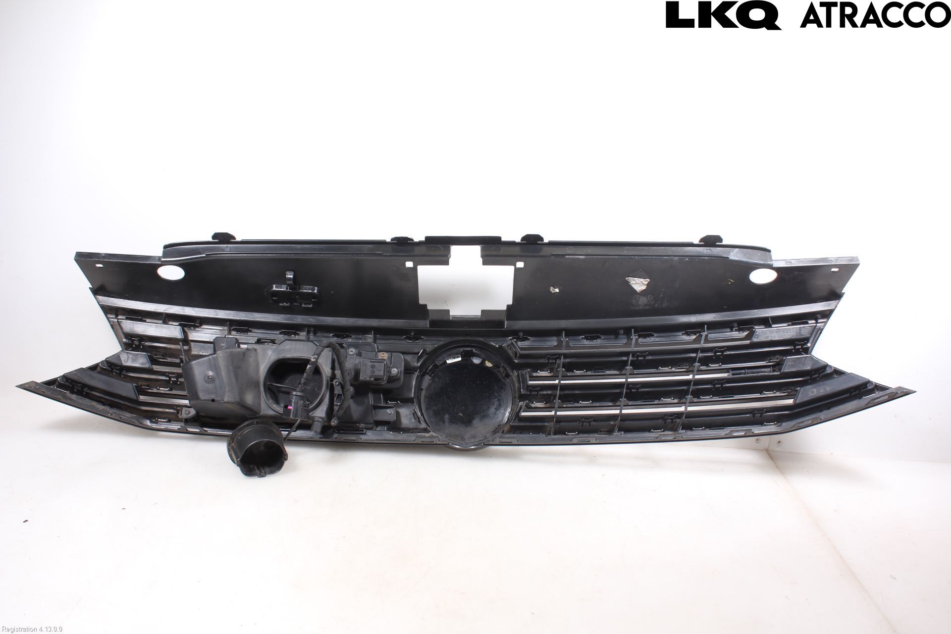 Volkswagen VW PASSAT 15-19 Grill Komp