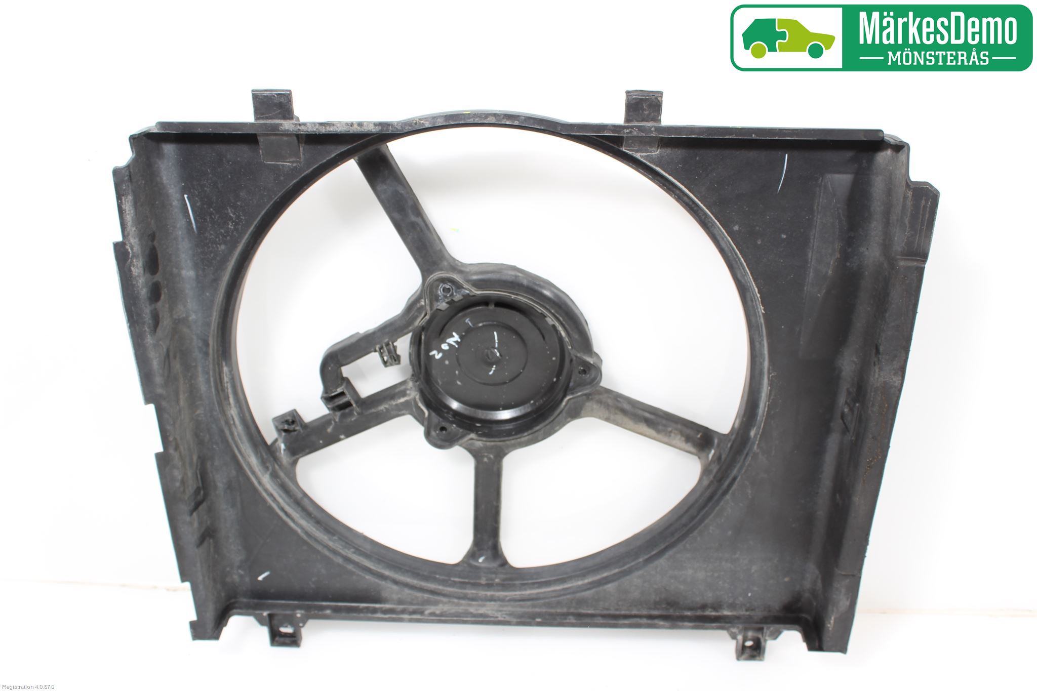 Nissan MICRA 11-16 Kylfläktkåpa