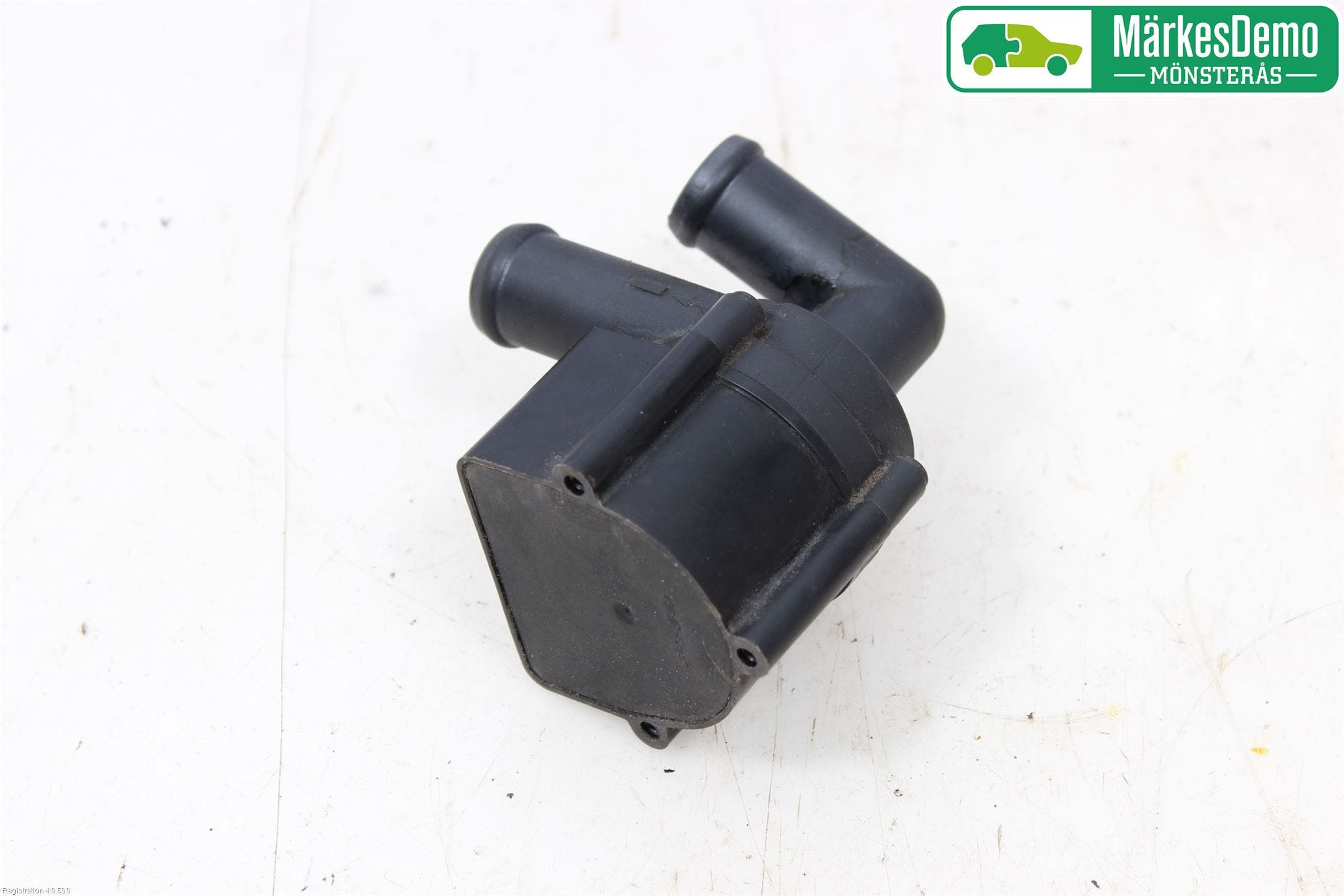 Volkswagen VW GOLF VI 09-13 Värme Cirkulationspump