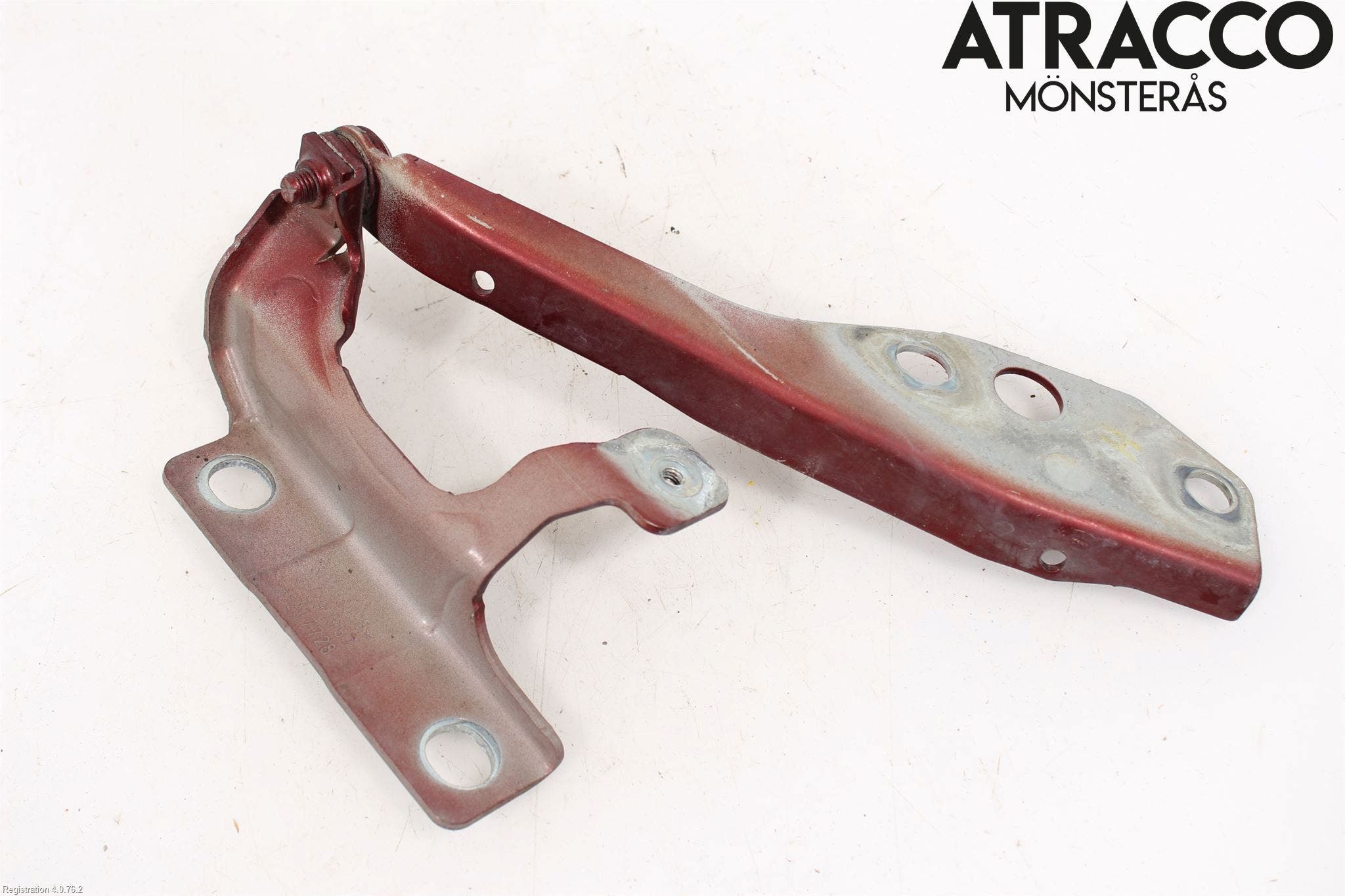 Volvo S40 08-12 Huvgångjärn