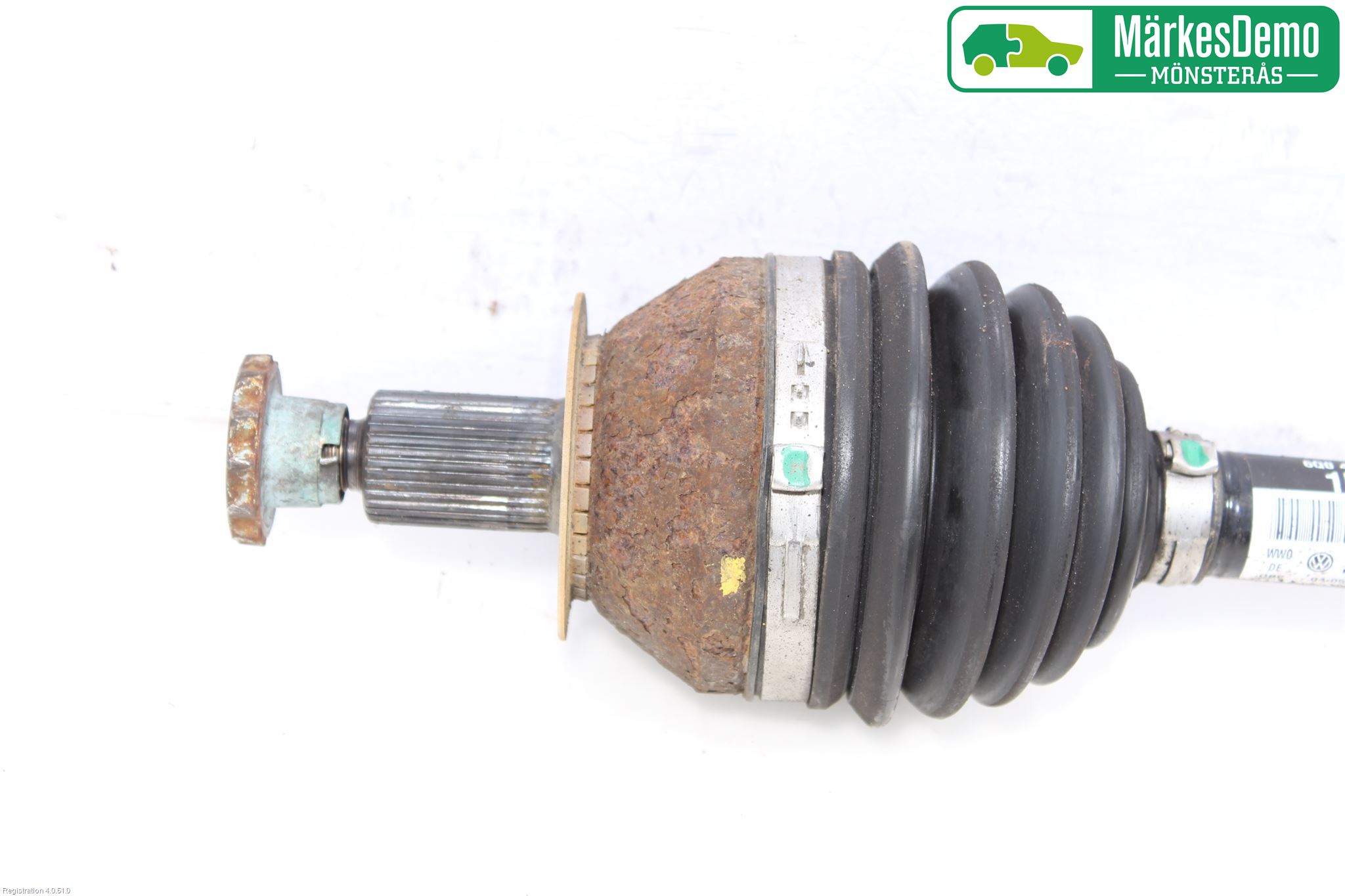 Skoda ROOMSTER Drivaxel Fram Vänster