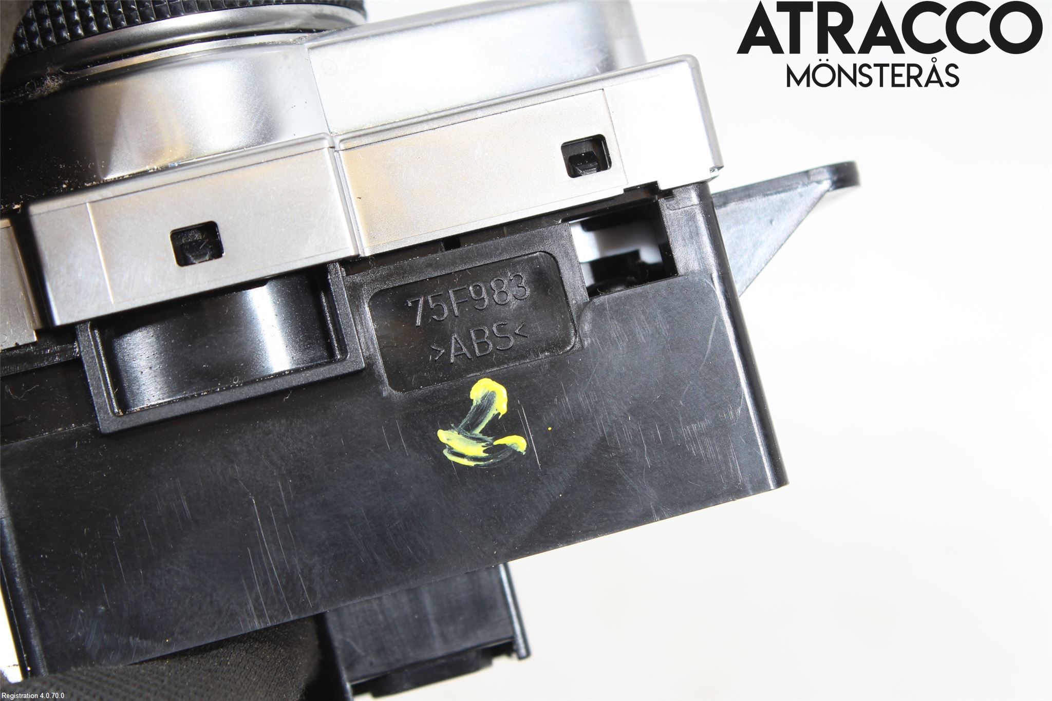 Suzuki VITARA 15- Strömställare Övrigt