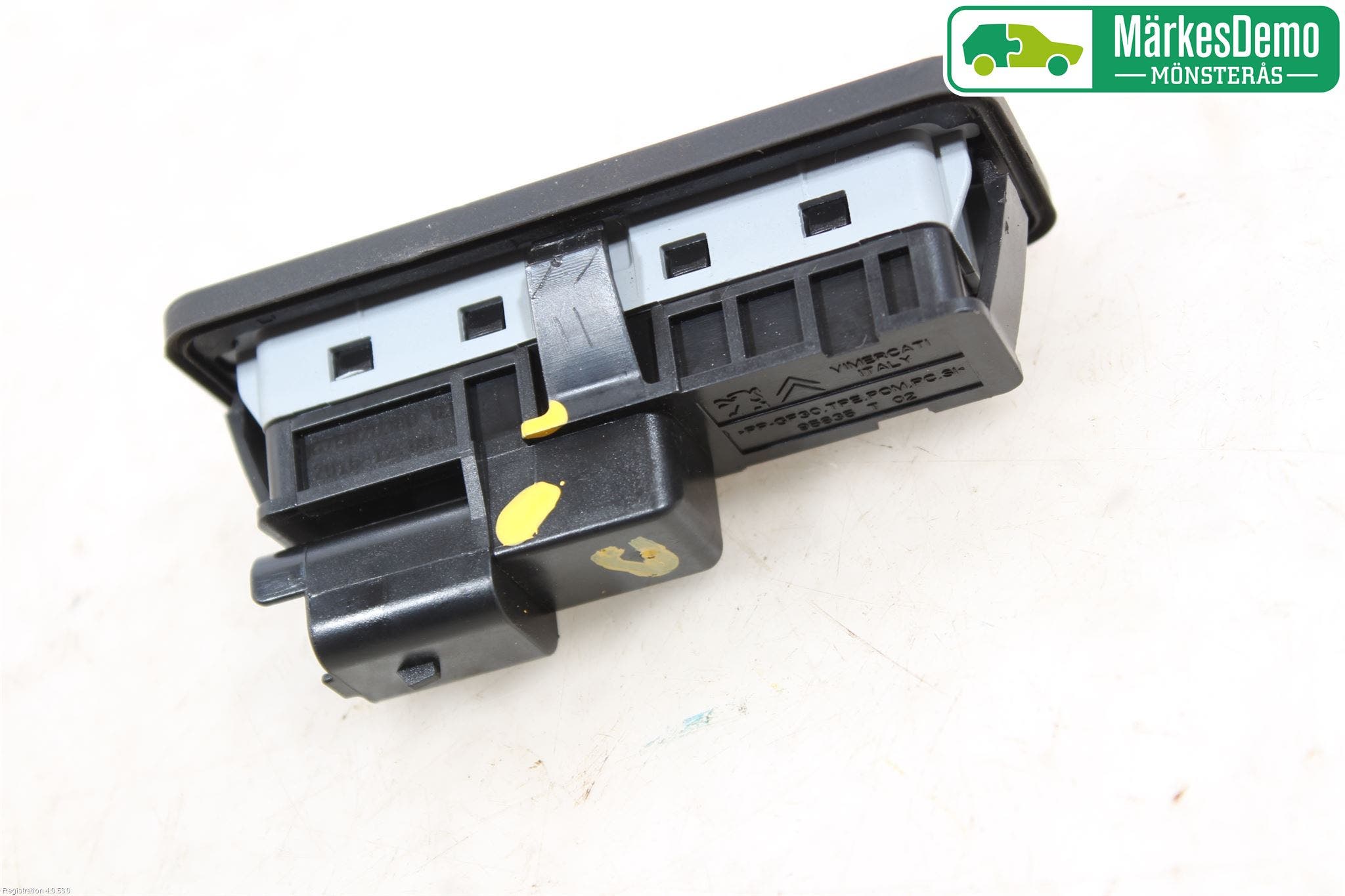 Peugeot PEUGOT 208 16-19 Bakluckehandtag