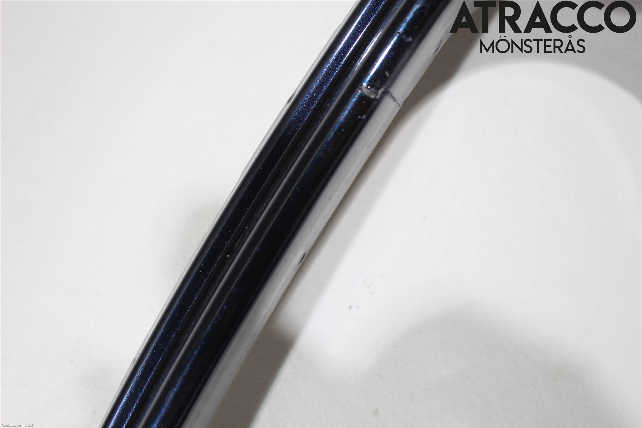 Jaguar XE (X760) 15-24 Dörr Fram Höger