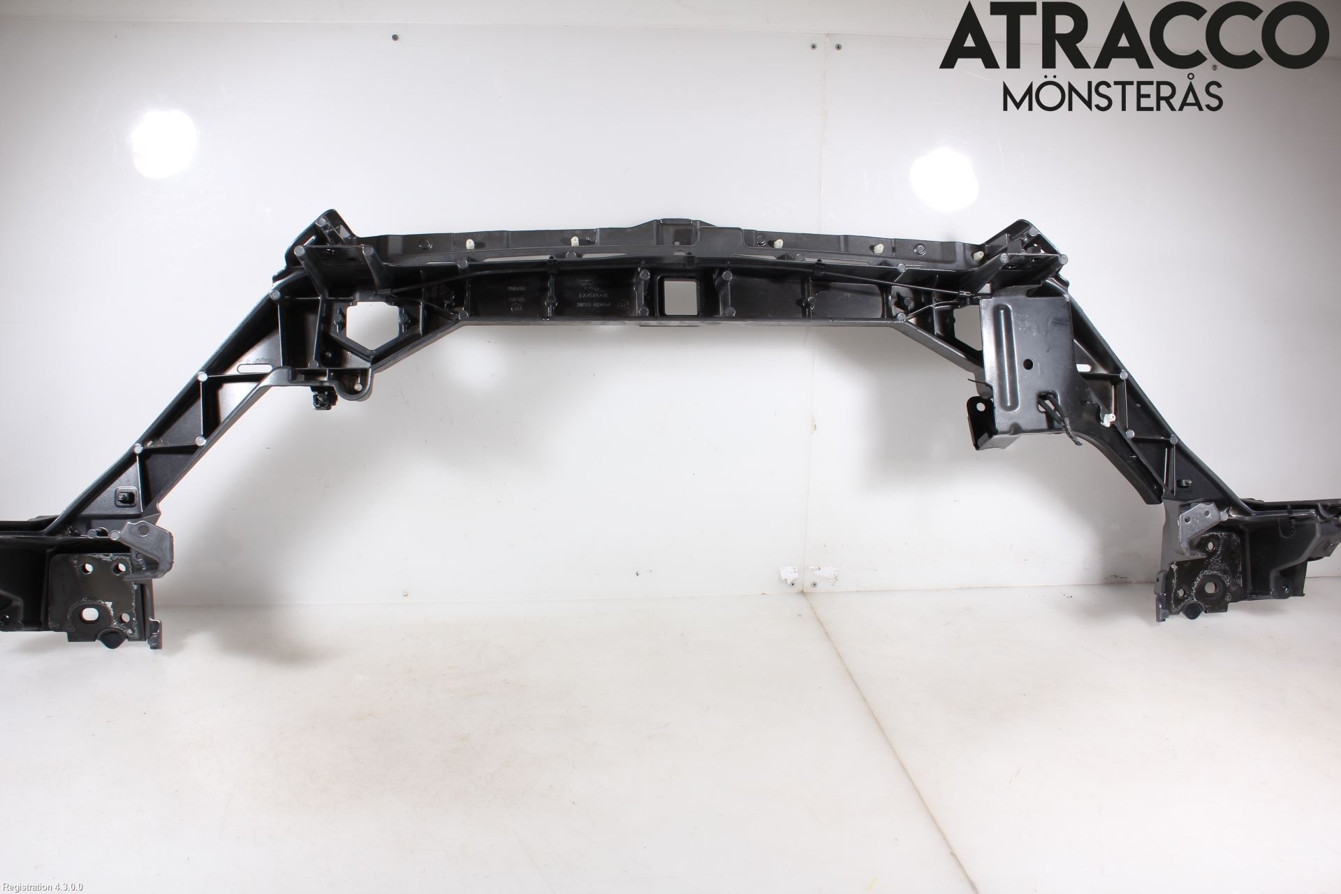 Jaguar XJ X351        10- Front Huvlåsplåt-Balk