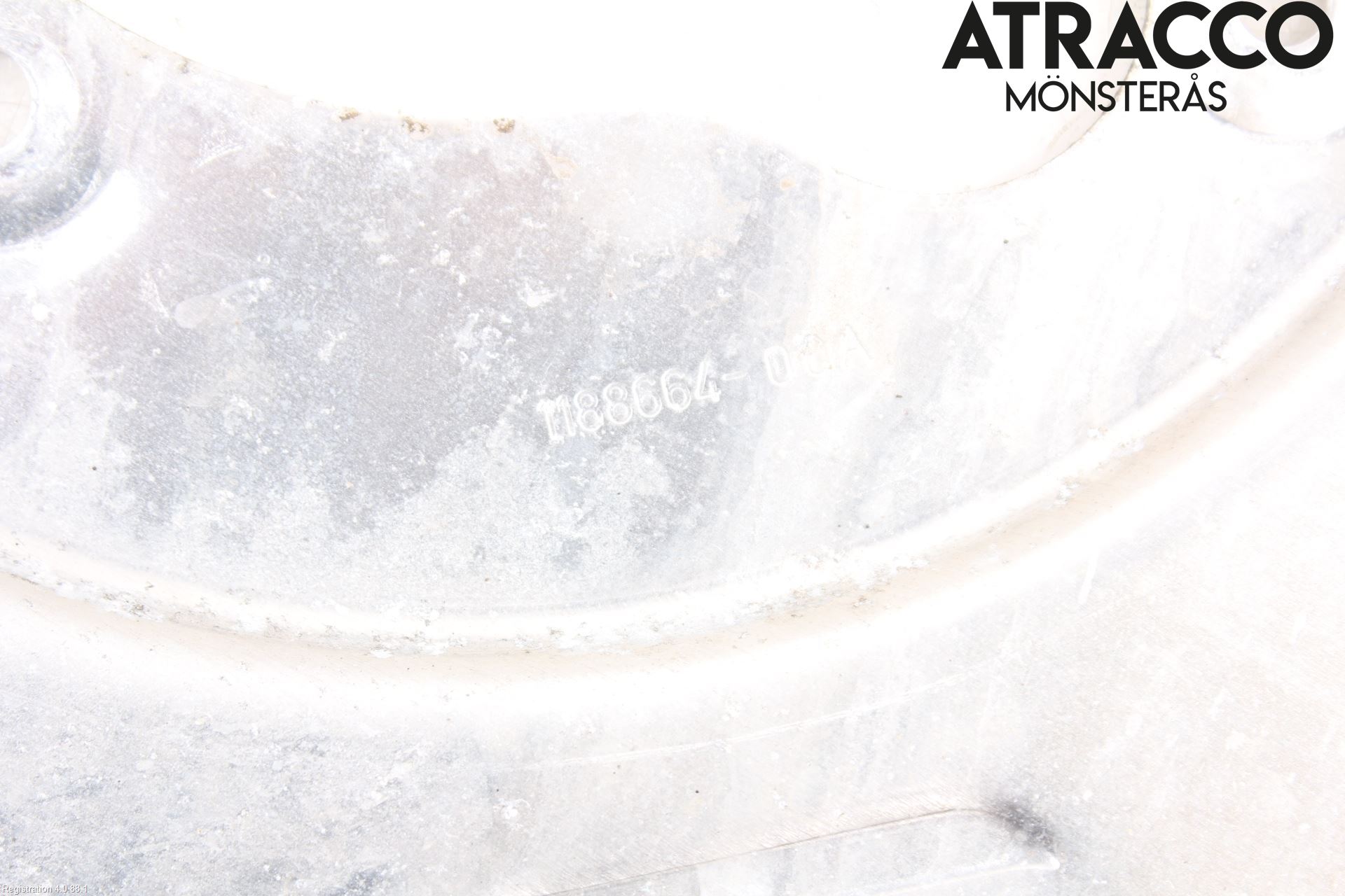 Tesla MODEL Y 21- Bromssköld Bak