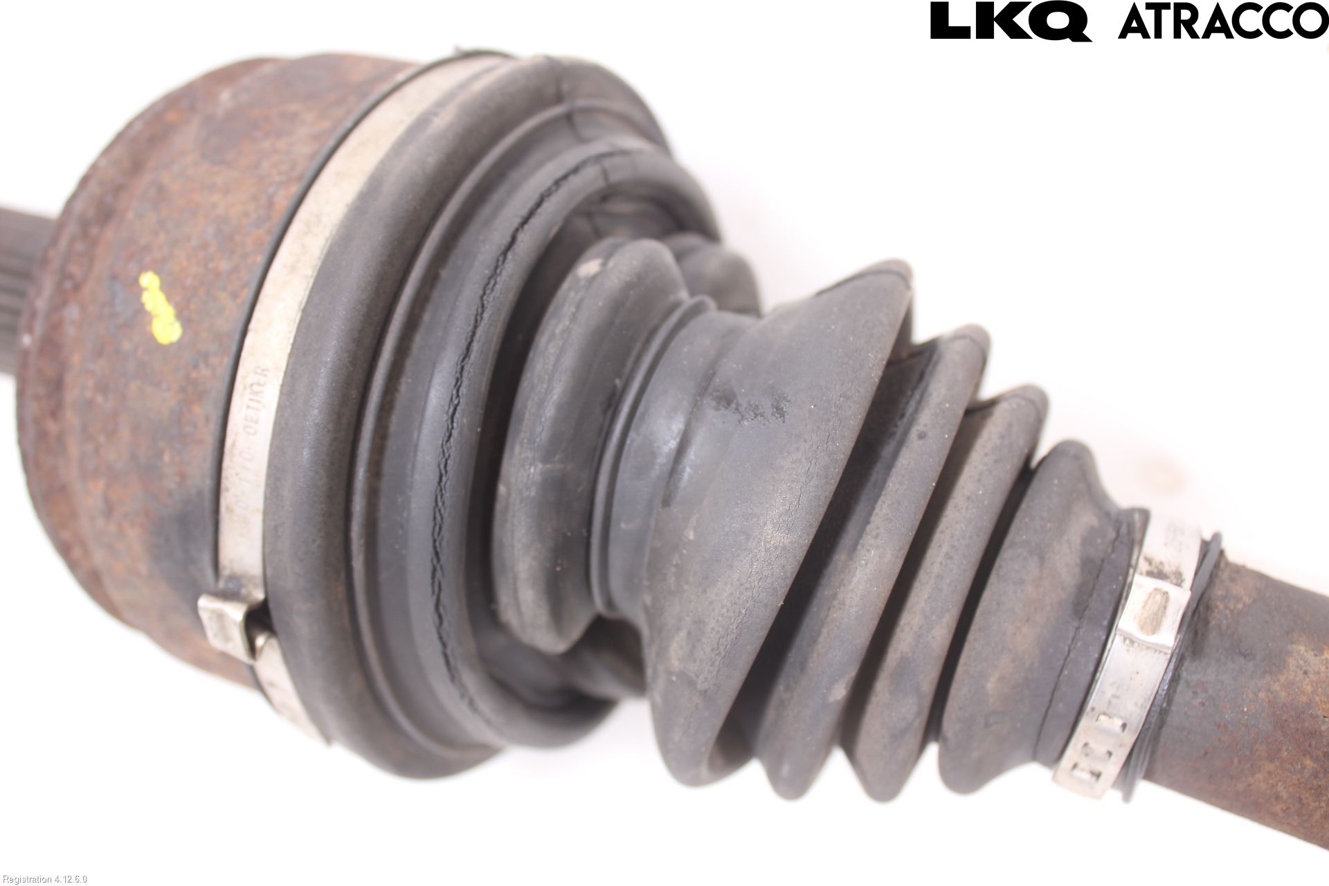 Nissan NV400 12-24 Drivaxel Fram Vänster