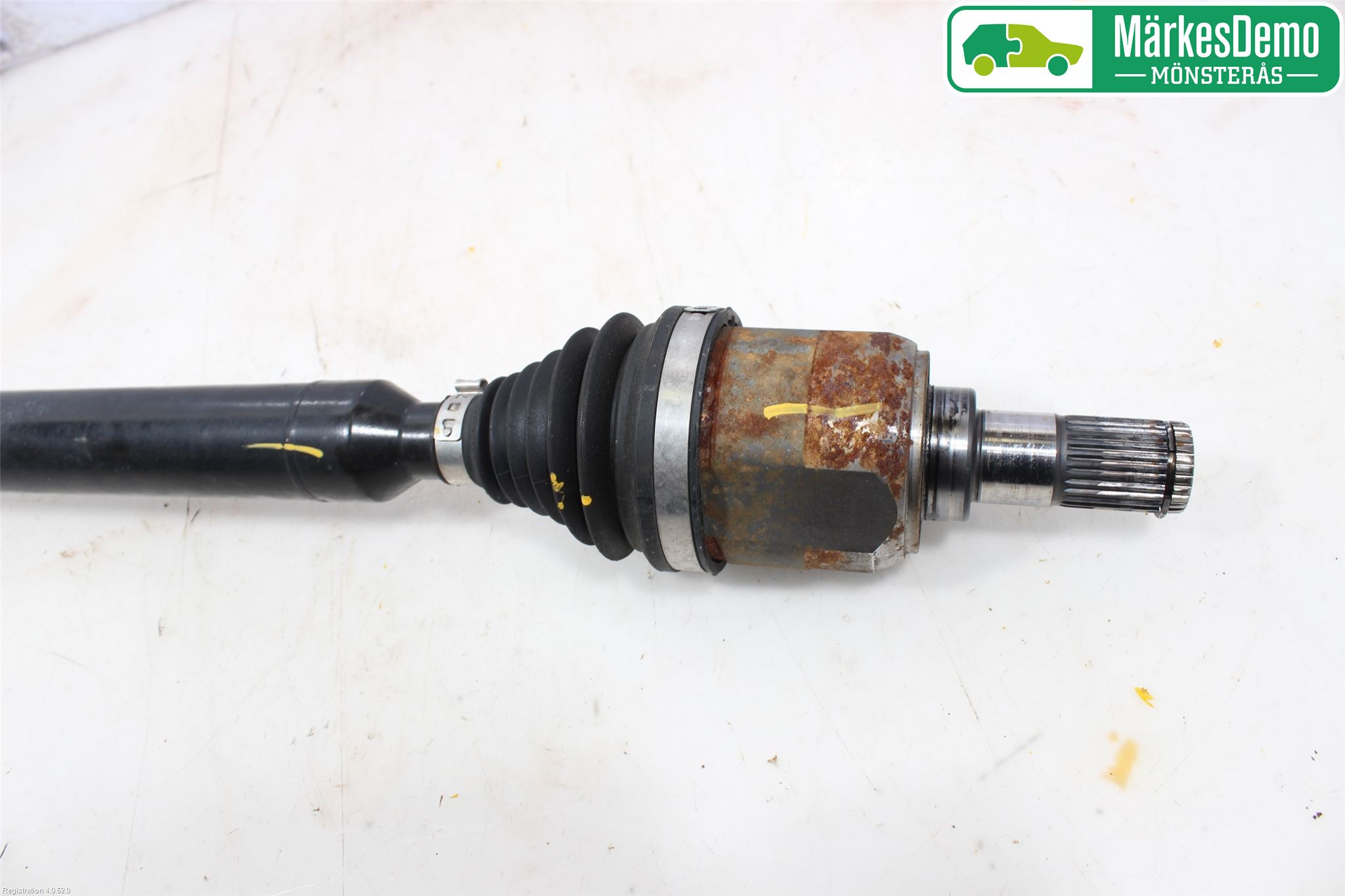 Hyundai i30 GD 13-17 Drivaxel Fram Höger