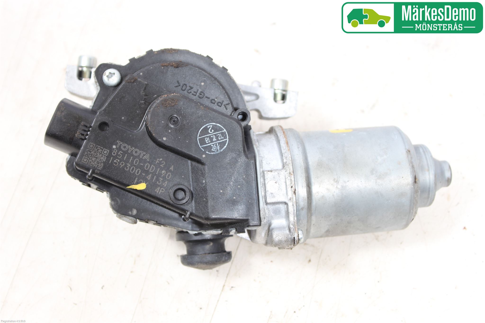 Toyota YARIS XP130 12-14 Torkarmotor Vindruta