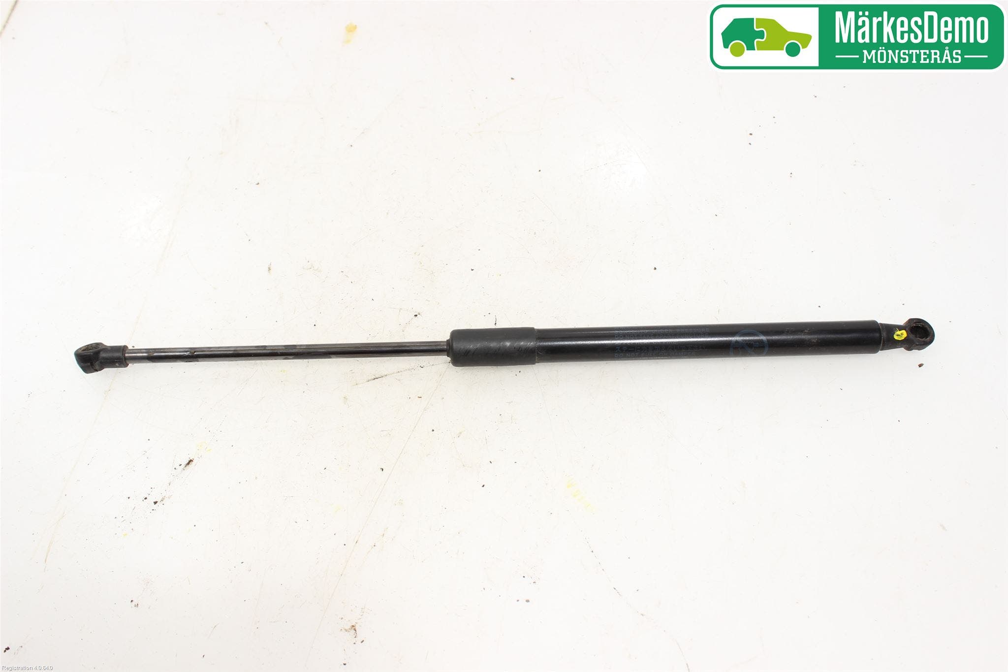 Toyota AURIS 13-19 Gasfjäder Baklucka