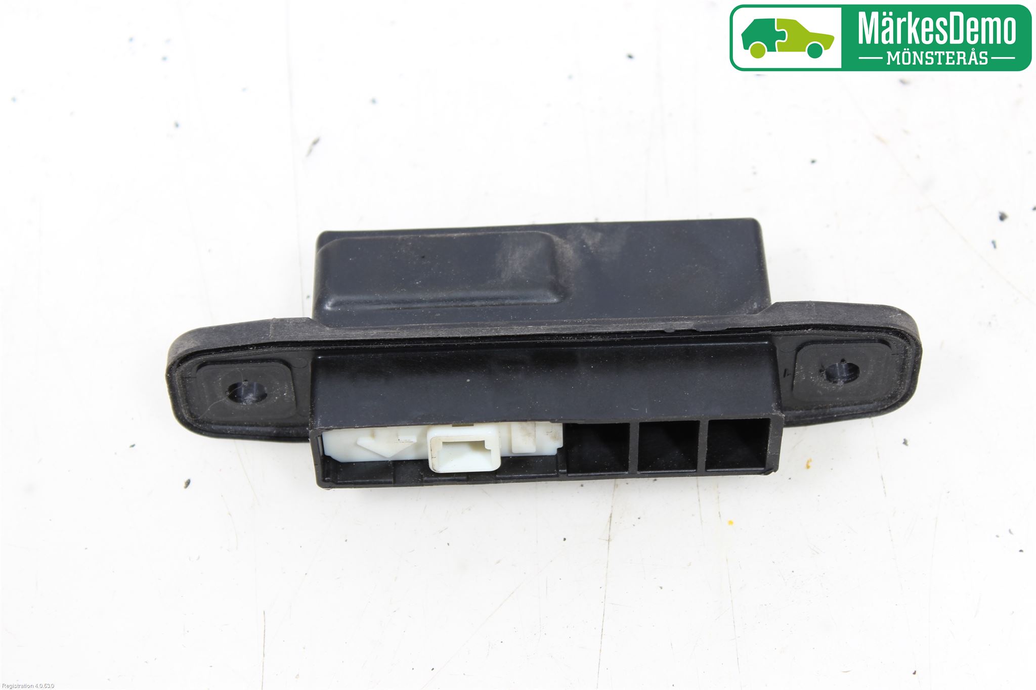 Toyota VERSO-S 11-16 Bakluckehandtag