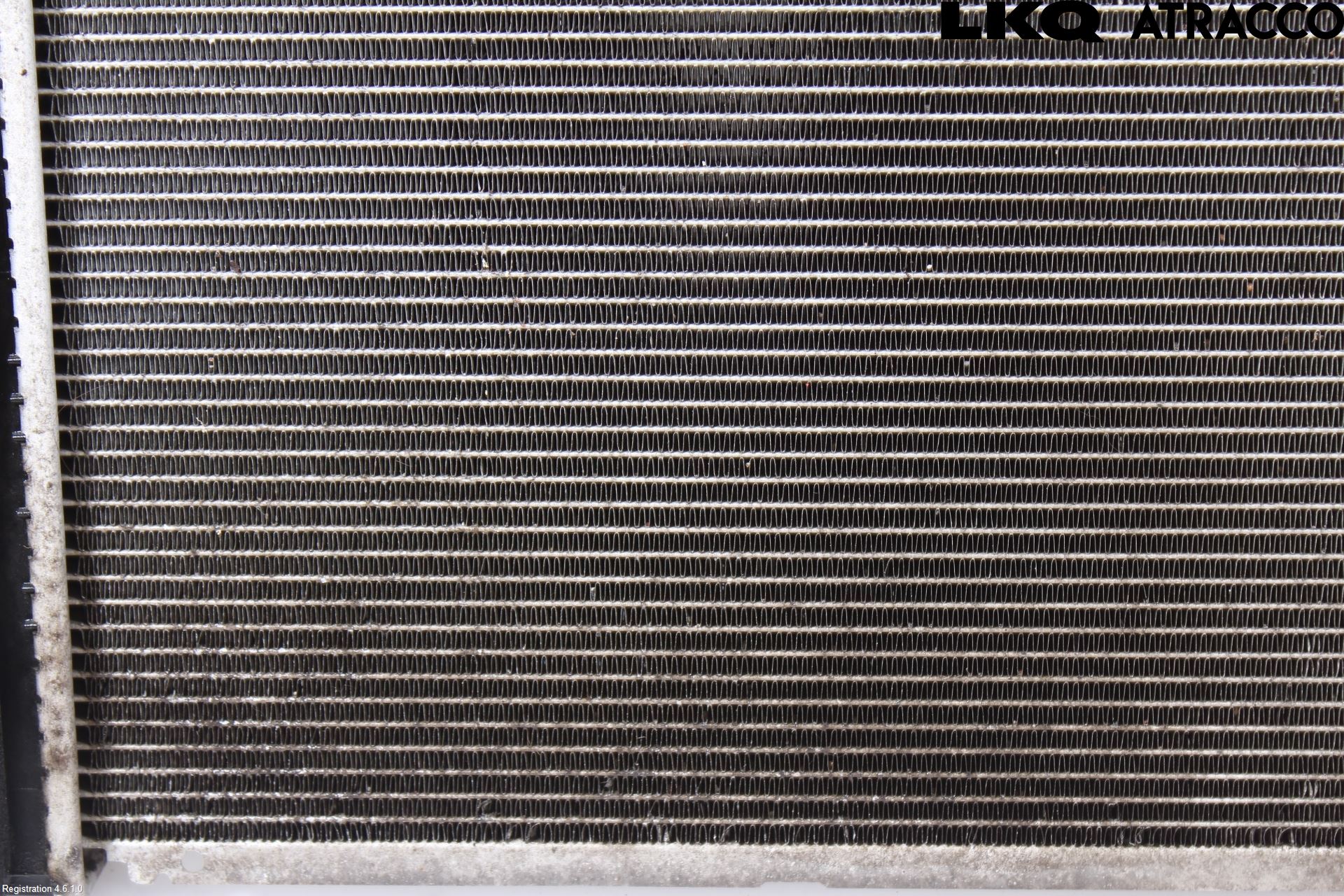 Toyota AVENSIS 16-18 Kylare Man