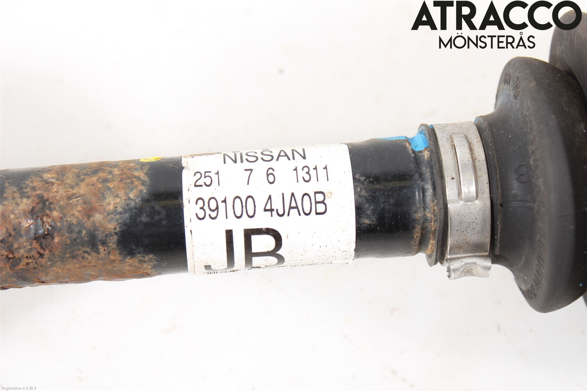 Nissan NAVARA, TREK-1 17-21 Drivaxel Fram Höger