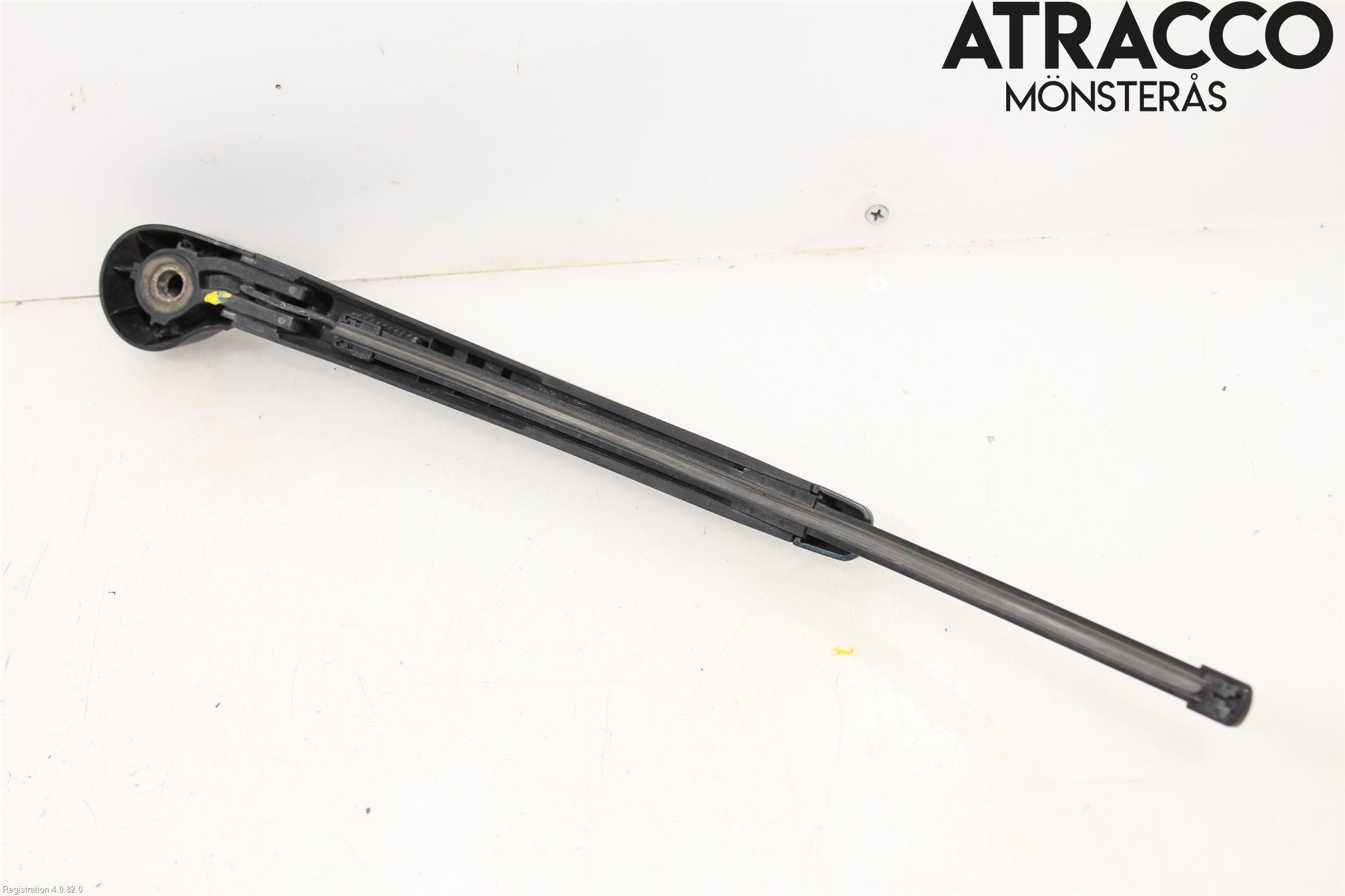 Volkswagen VW PASSAT 15-19 Torkararm-Bakruta