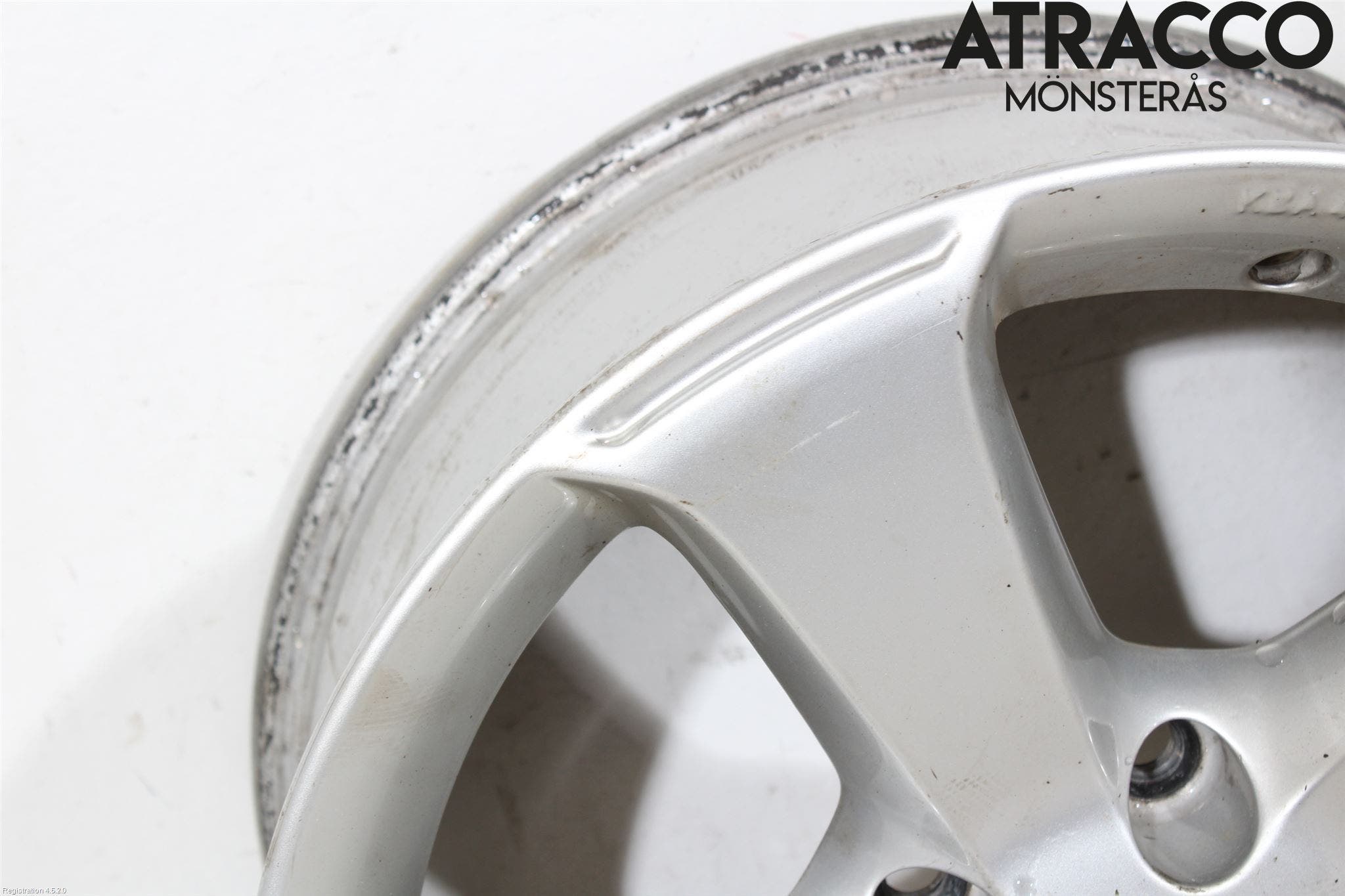 Volkswagen VW TOURAN 10-15 Fälg Aluminium