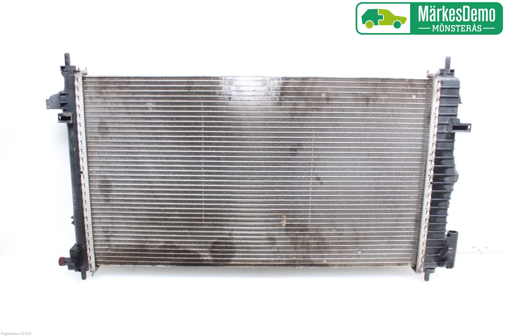Opel INSIGNIA 09-16 Kylare Aut