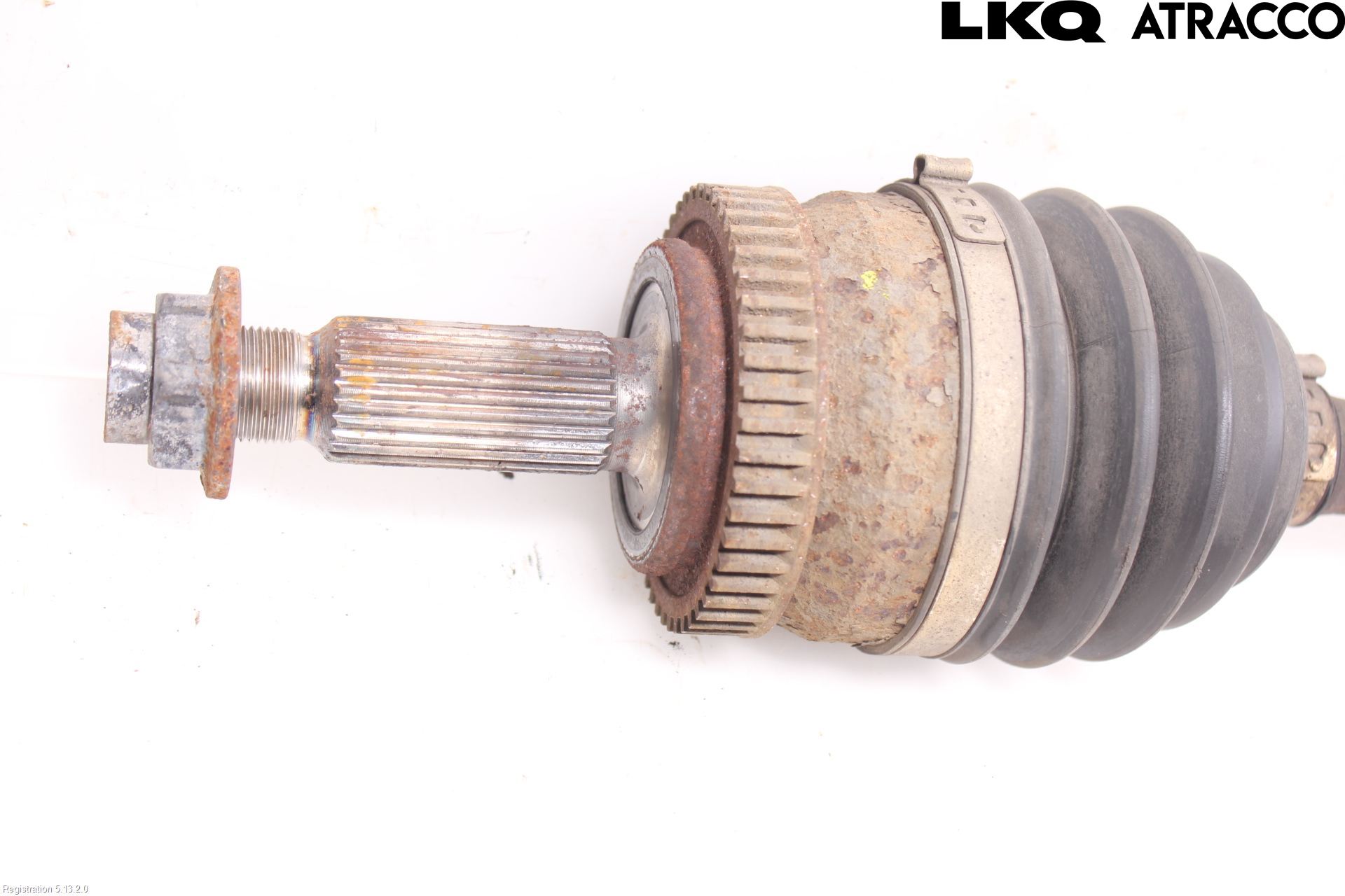 Kia CARENS III 13-19 Drivaxel Fram Vänster