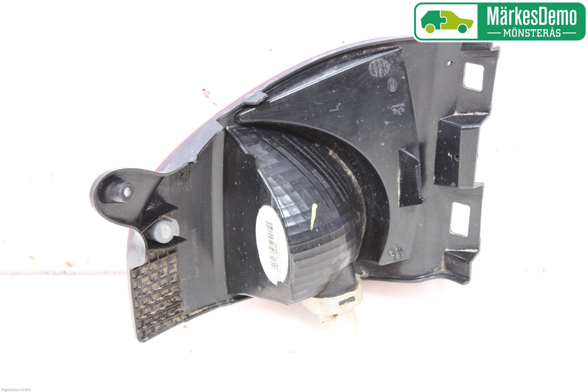 Peugeot 2008 13-20 Bakljus Lucka Hö