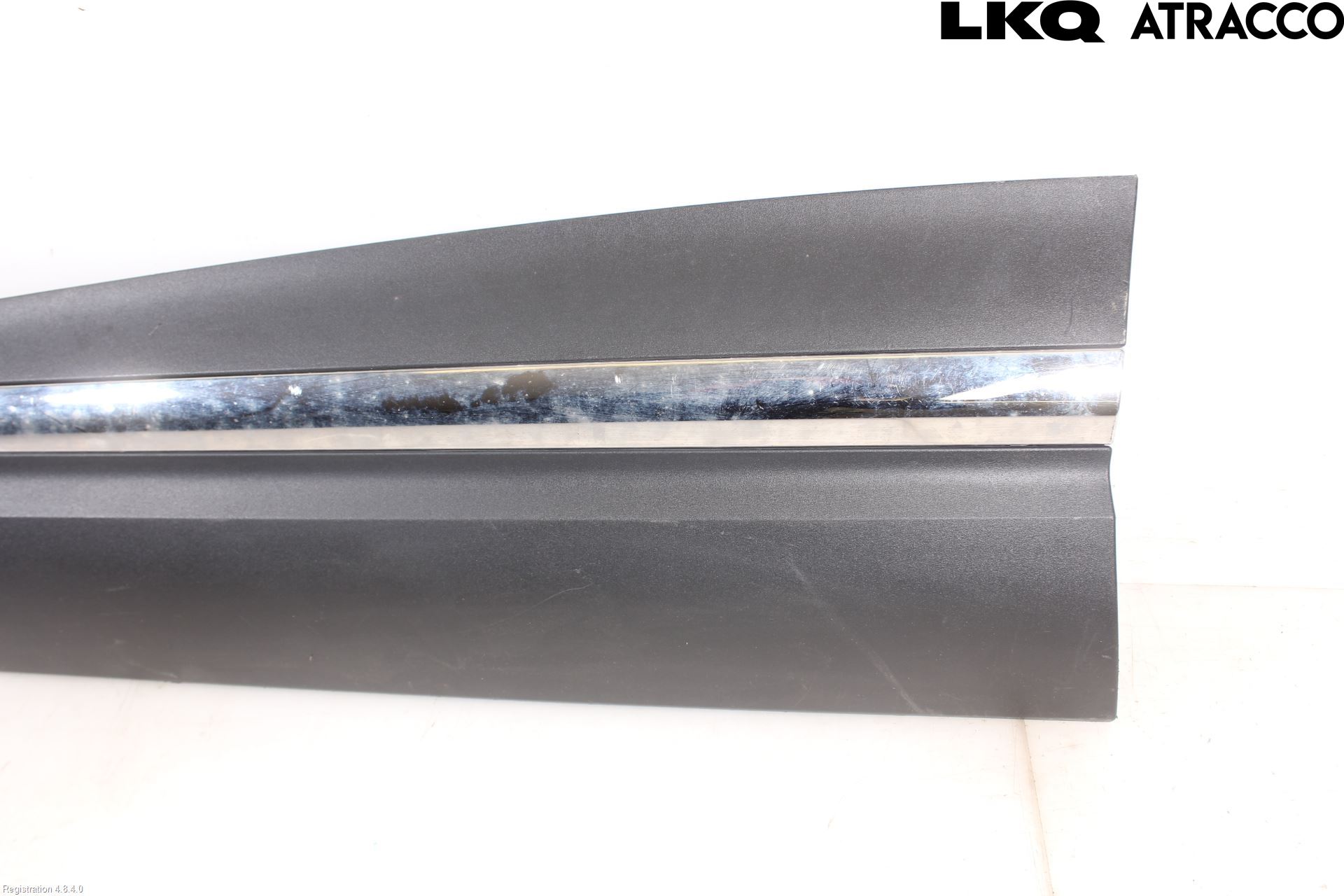 Renault KADJAR 15- Dörr Dekorlist Fram Vä