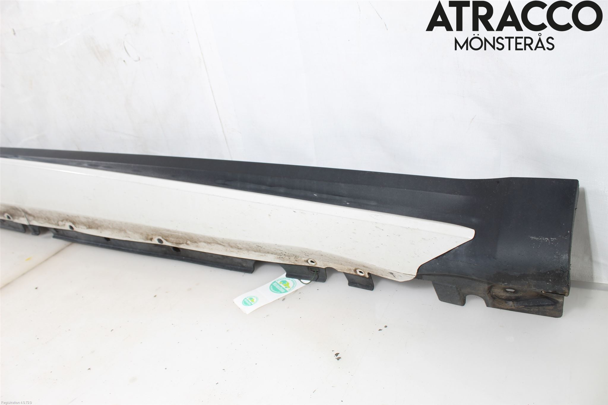 BMW X6 E71/E72   08-14 Sidokjol Hö