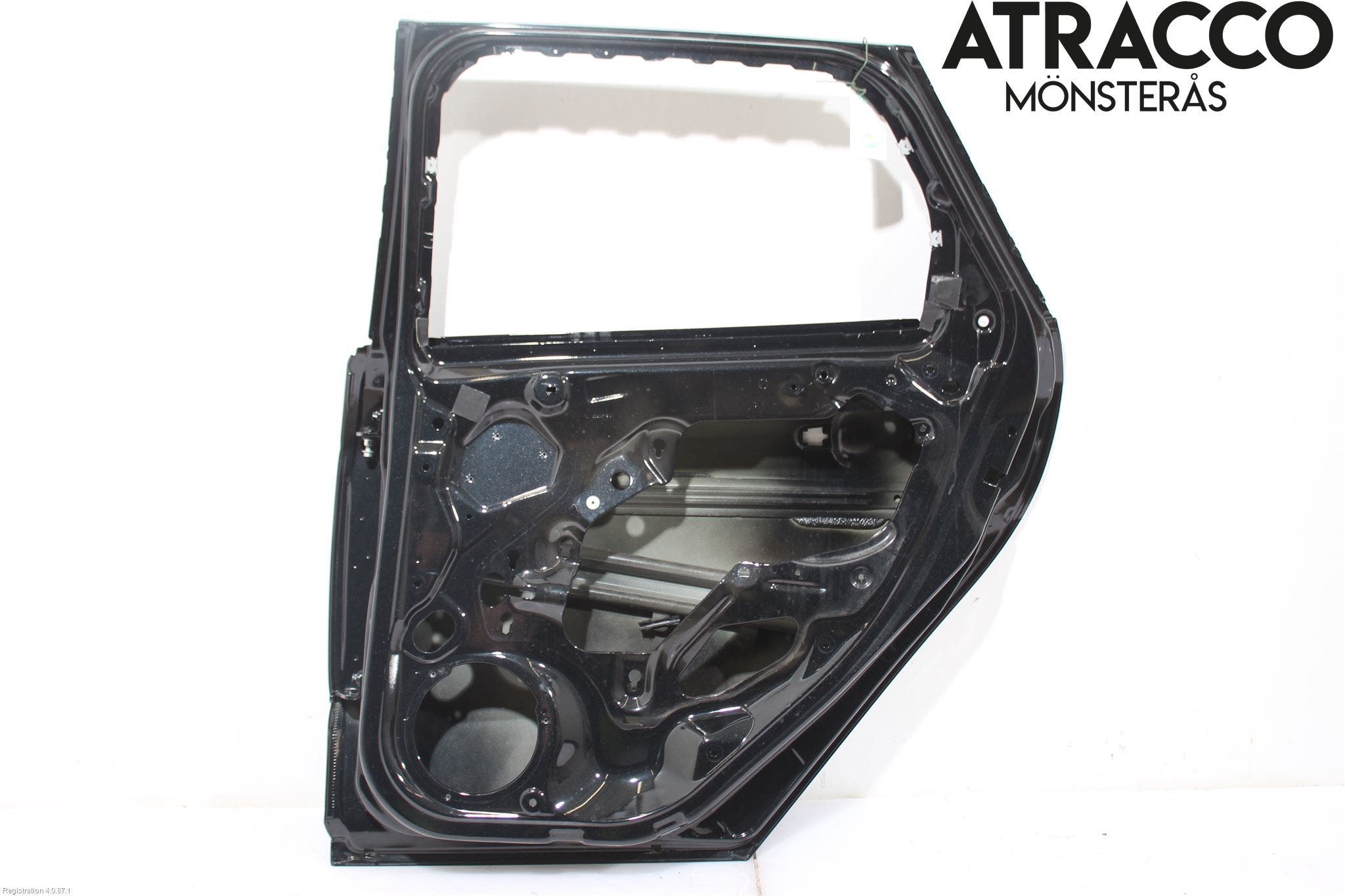 Ford FOCUS 11-14 Dörr Fram Höger