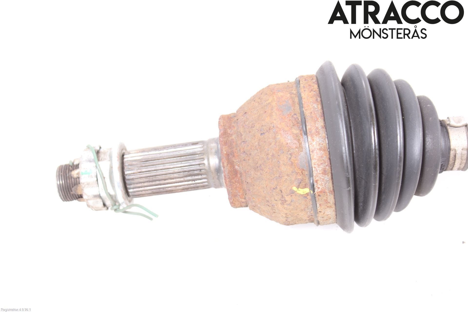 Nissan PULSAR Drivaxel Fram Höger