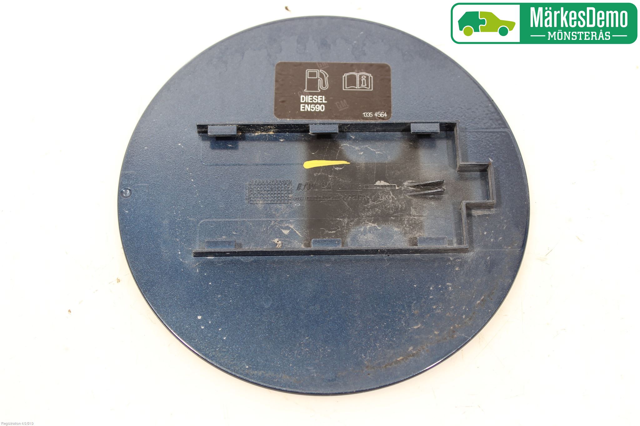 Opel INSIGNIA 09-16 Tanklucka