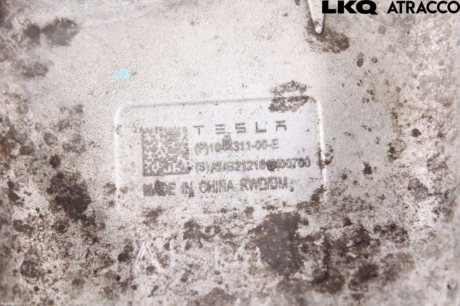 Tesla MODEL 3 17- Styrspindel Lagerhus Vä