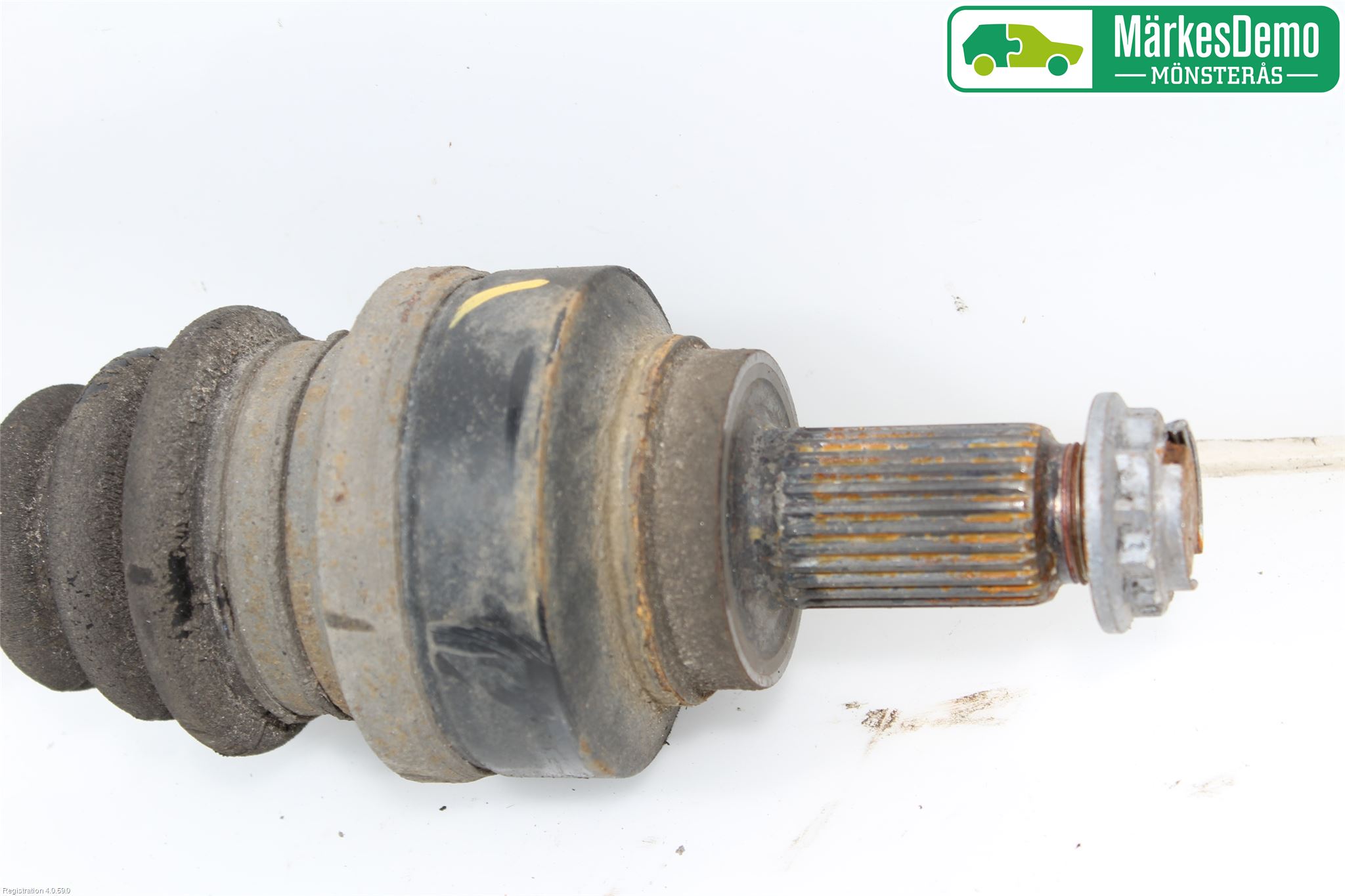 BMW 3 GT F34 13-19 Drivaxel Bak Vänster