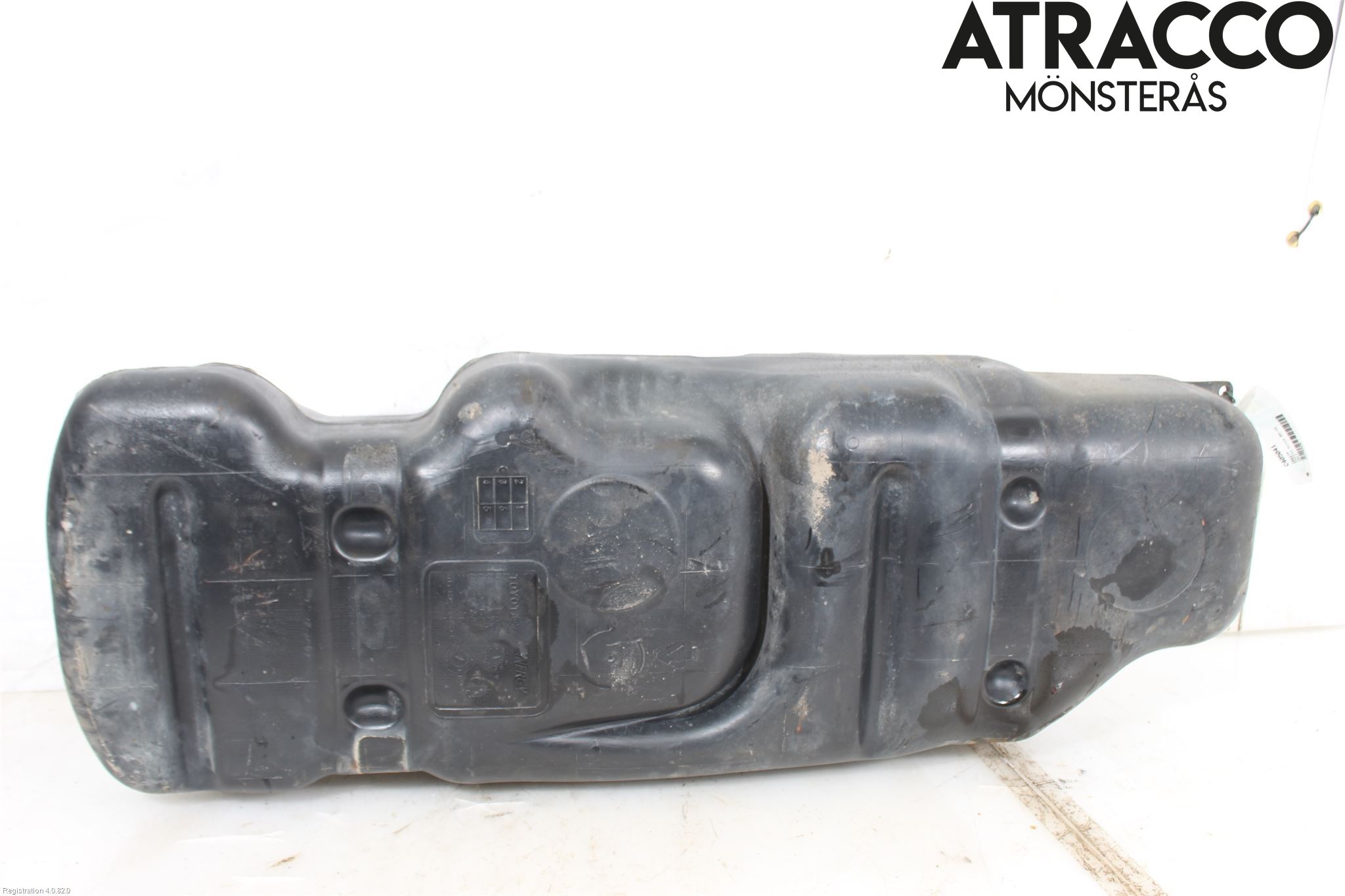Toyota HILUX 05-16 Bränsletank Diesel