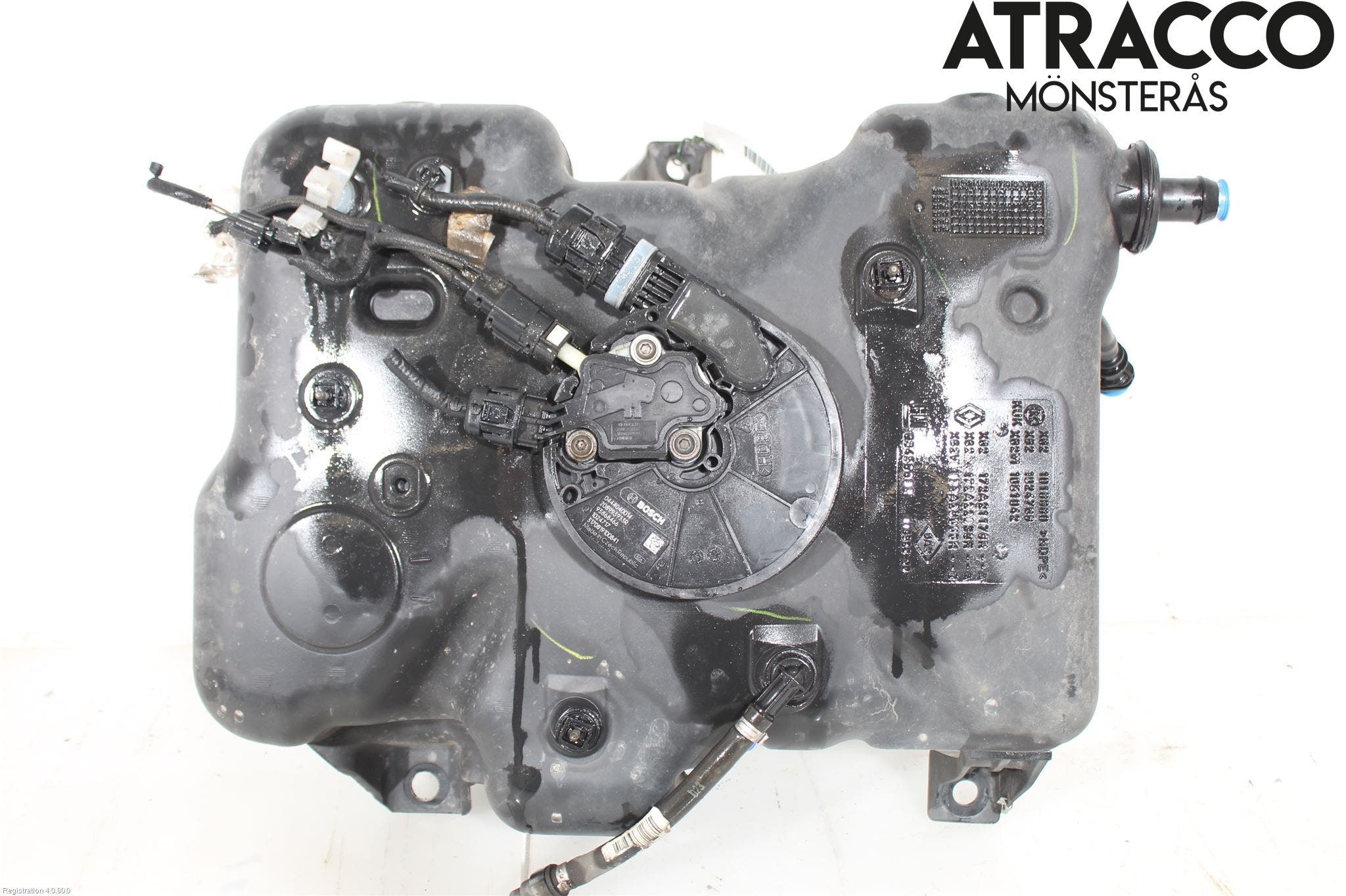 Opel VIVARO 15-19 Adblue Tank