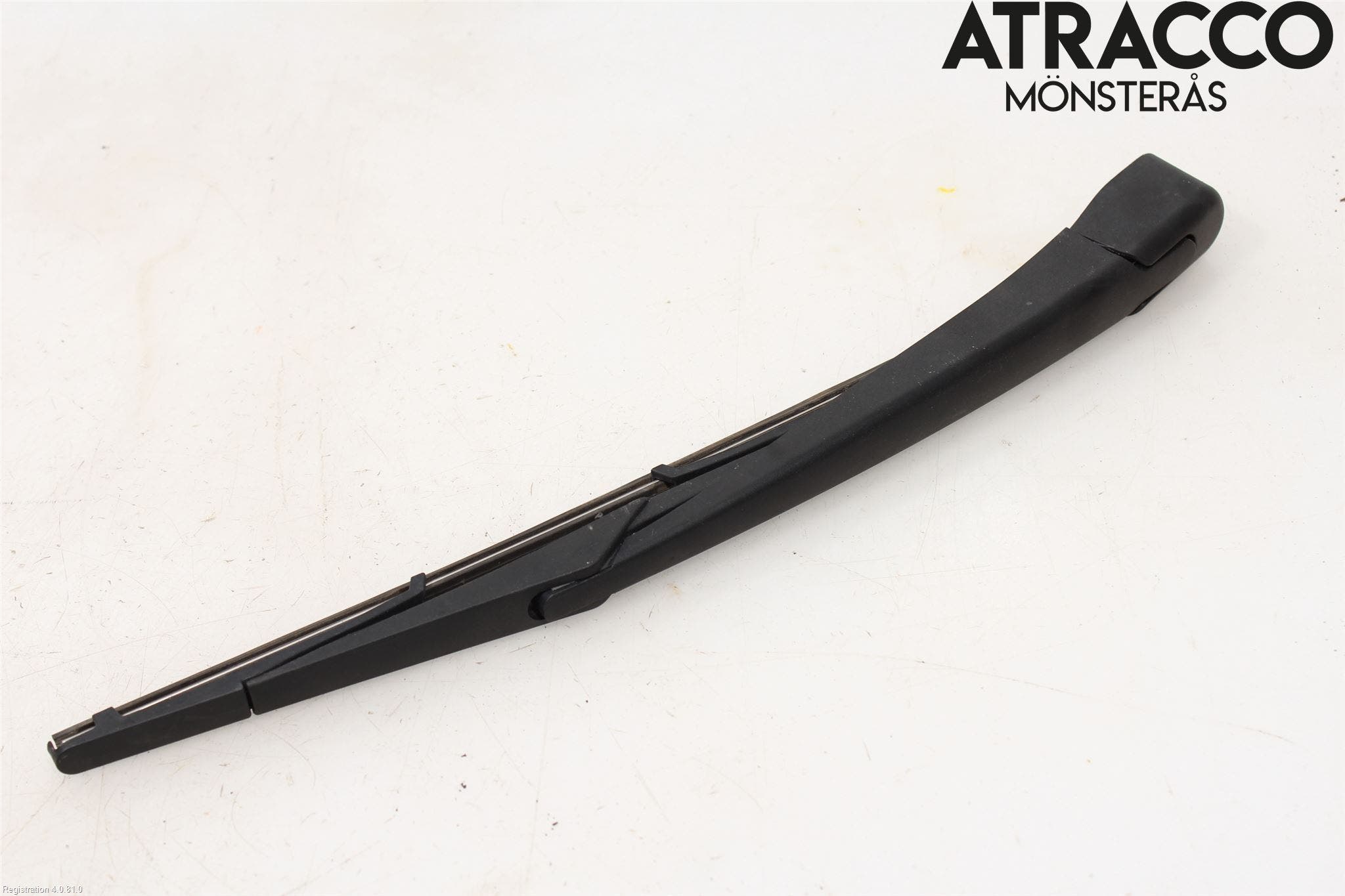 Volvo V60 CROSS COUNTRY 16-18 Torkararm-Bakruta