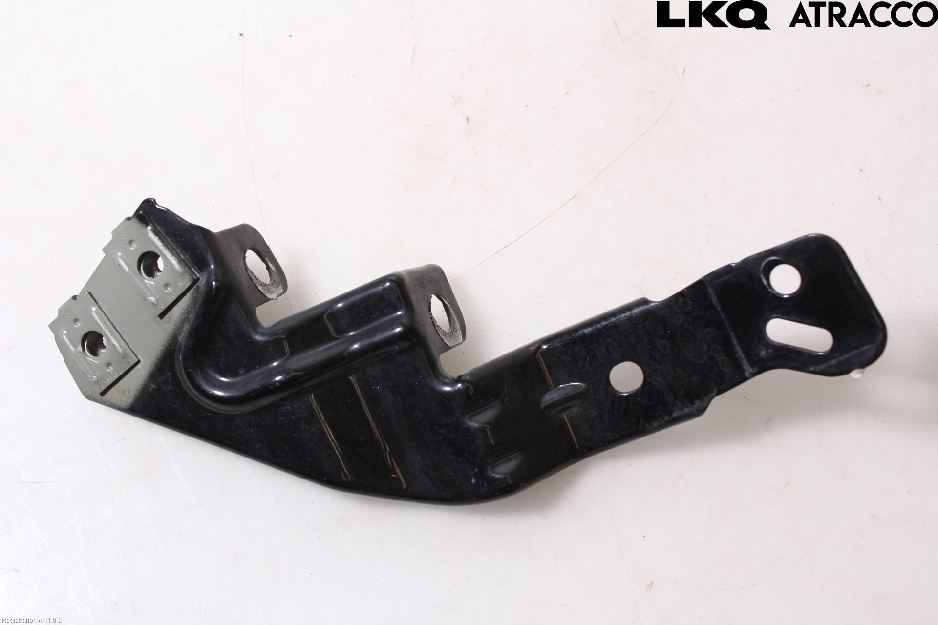 Opel INSIGNIA 17- Skärmfäste Fram Hö