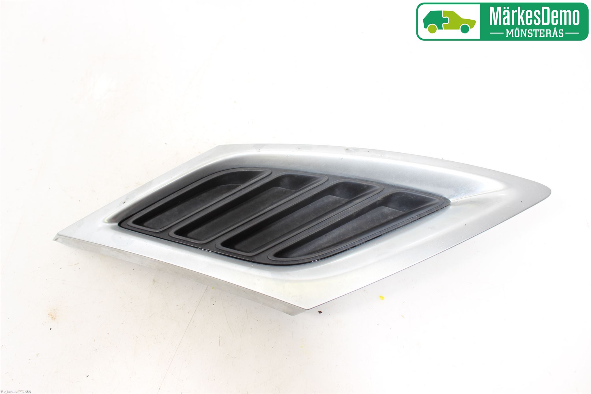 Saab 9-3 VER2/VER3 08-15 Grilldel Höger