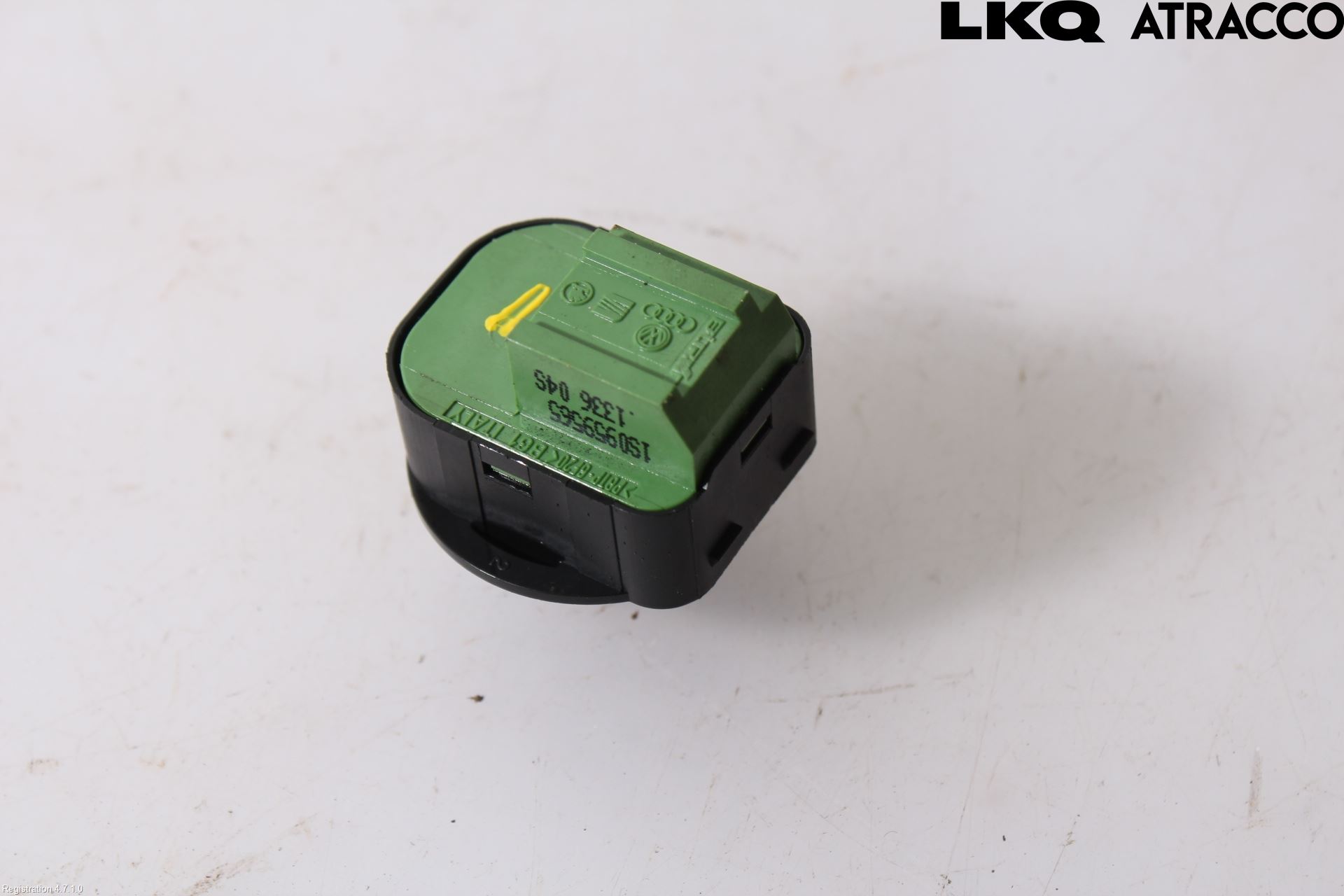 Volkswagen VW UP! / E-UP! Strömställare Spegel