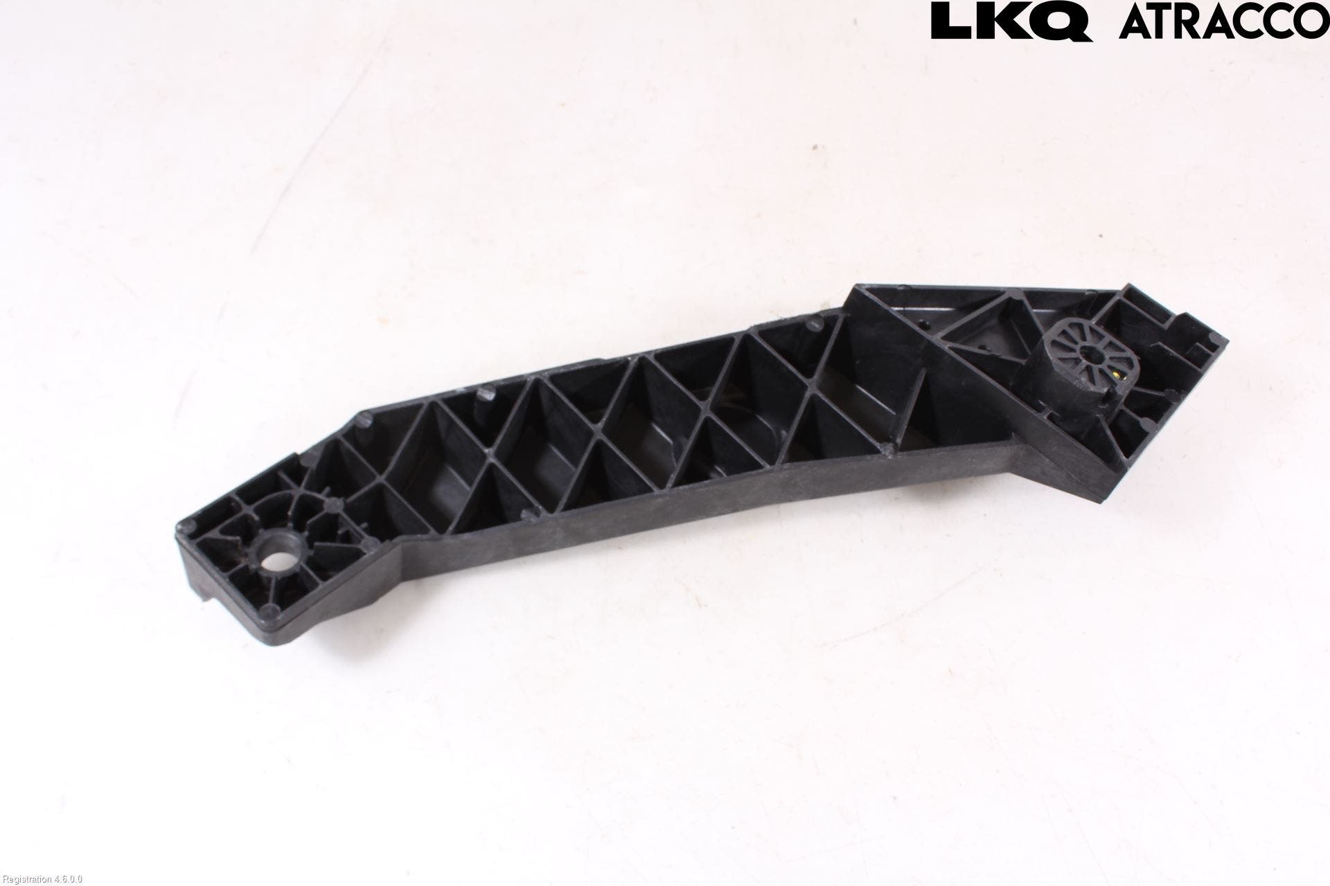 Nissan NV300 16-22 Front Övrigt