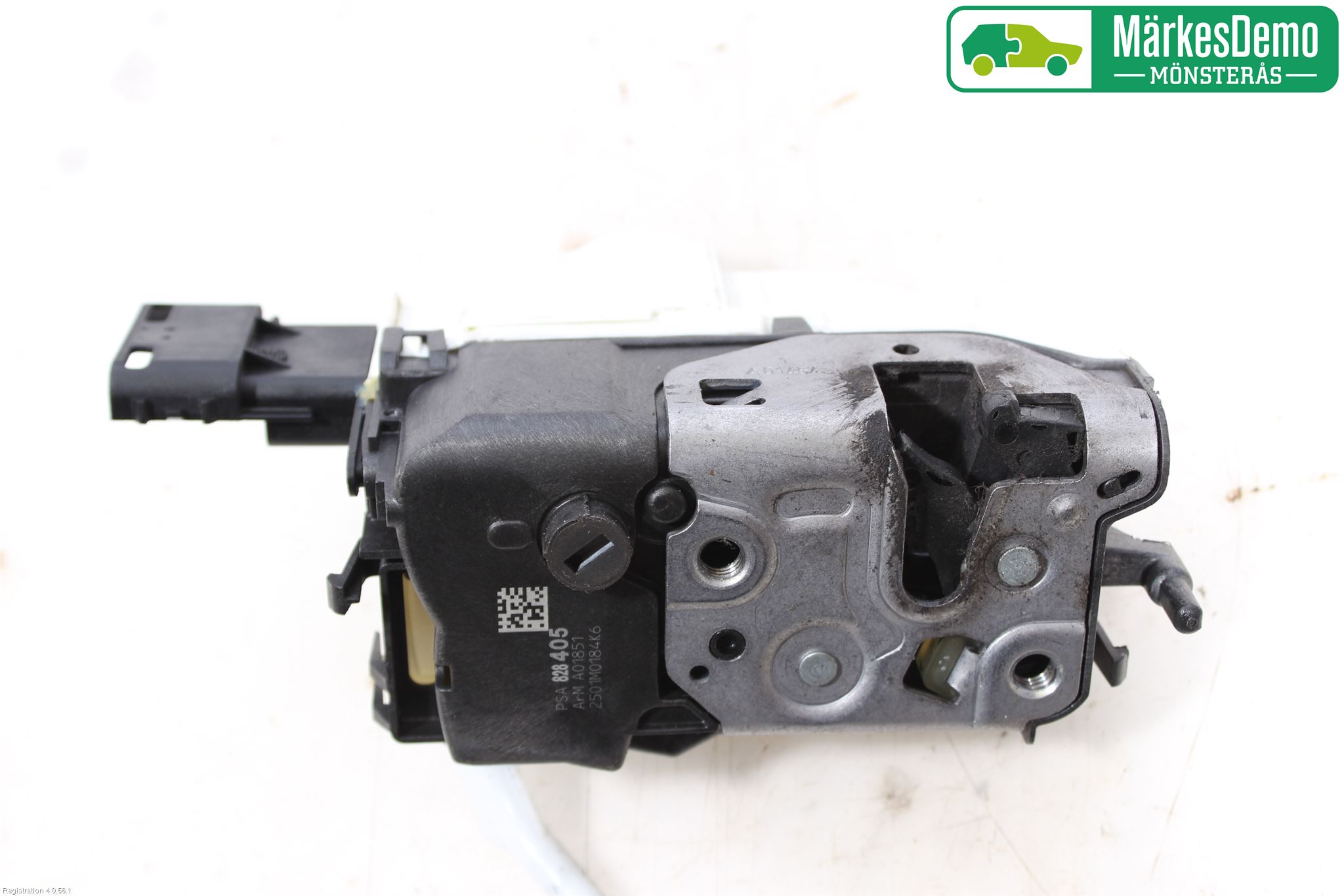 Peugeot PARTNER 08-15 Låskista-Dörrlås