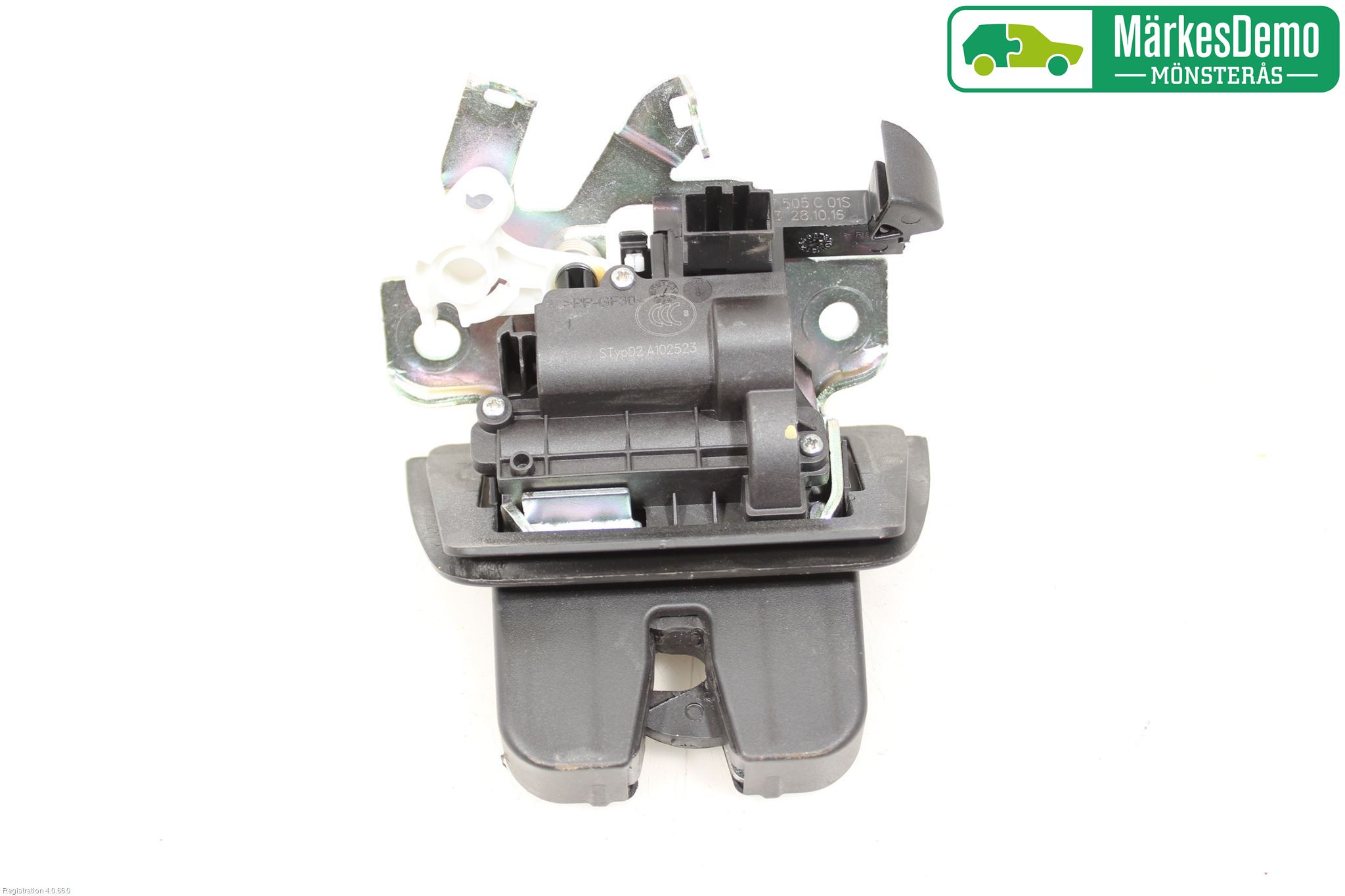 Audi A4/S4 B9 16-19 Låskista Baklucka