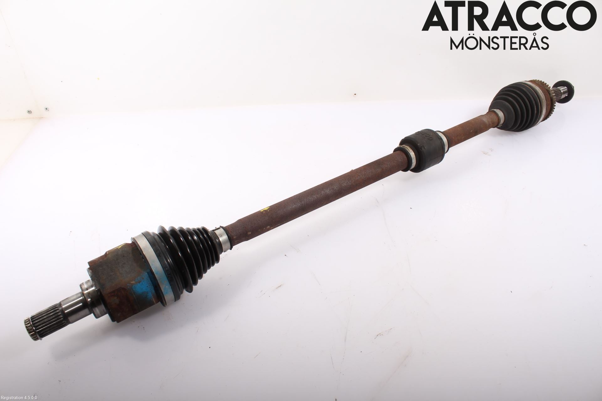 Hyundai i20 GB 15-20 Drivaxel Fram Höger