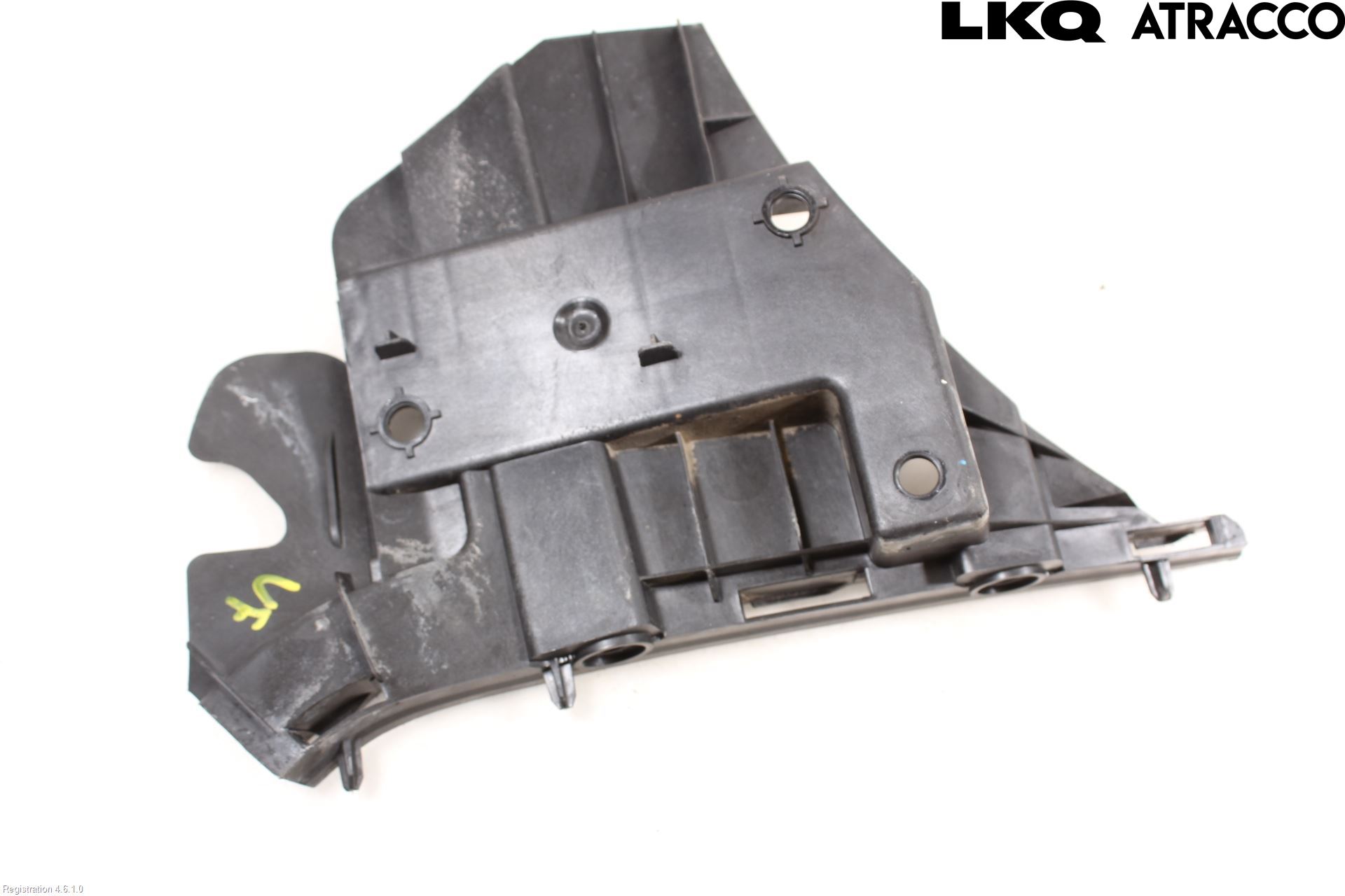 Volvo V70 08-13 Stötfångarfäste Fram Vä