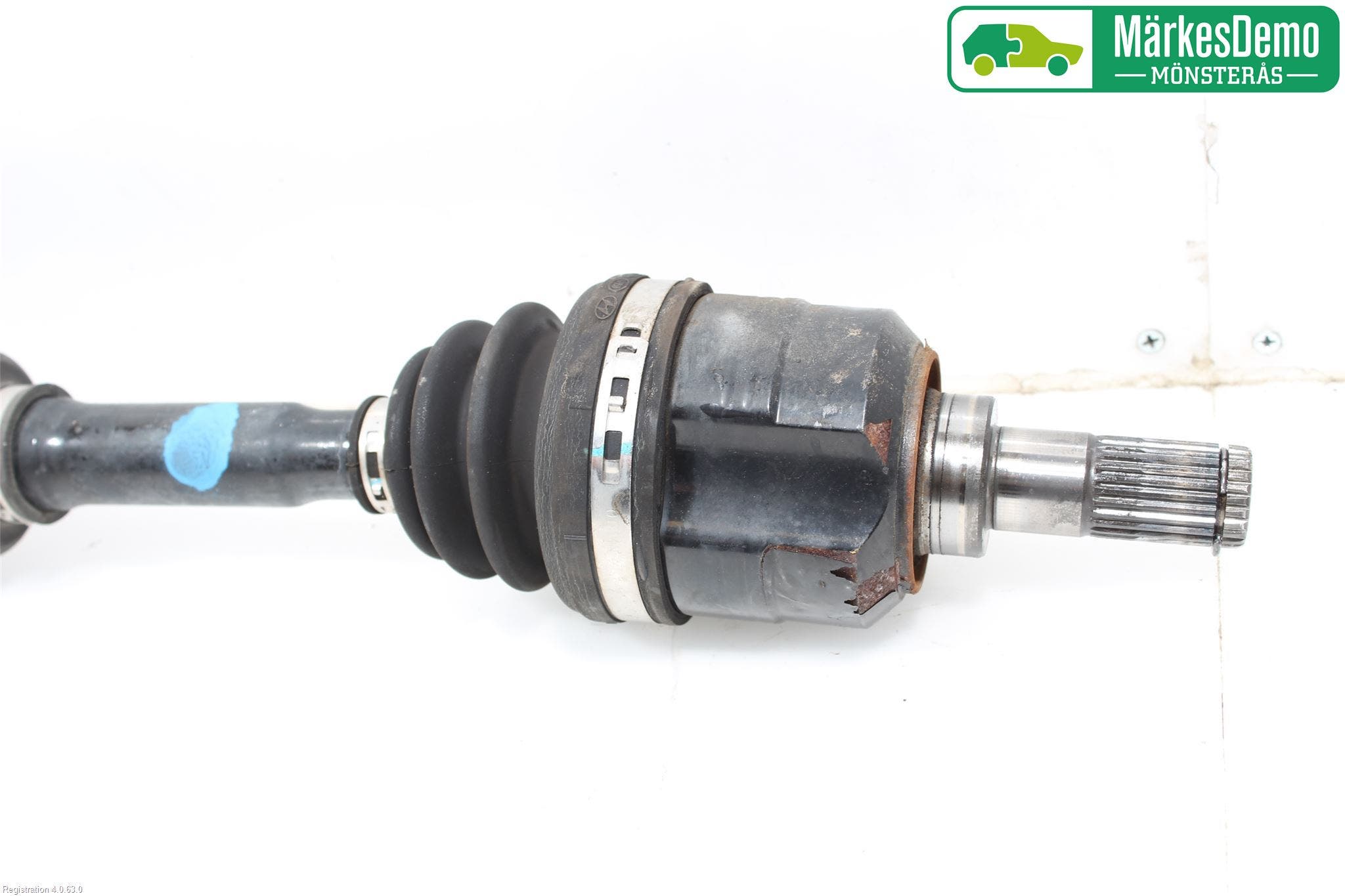 Hyundai ix35 Drivaxel Fram Höger