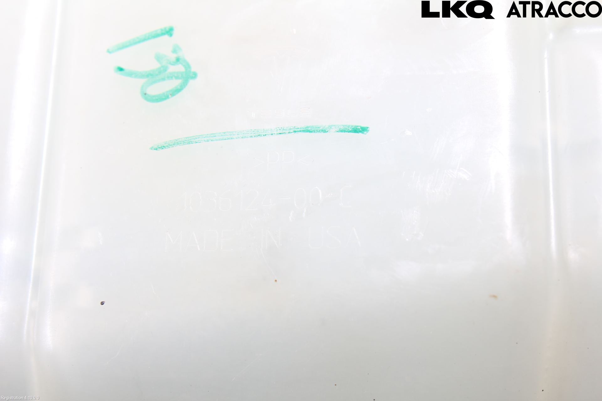 Tesla MODEL S 13- Expansionstank