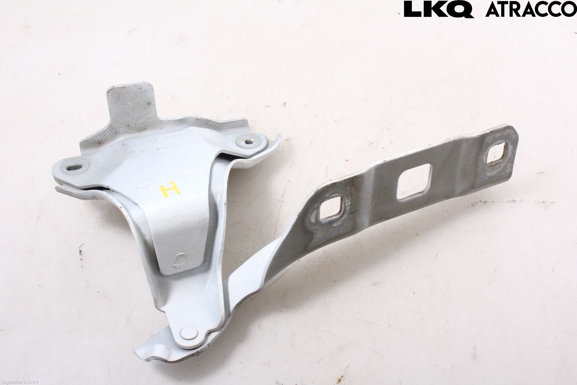 Opel ASTRA L 22- Huvgångjärn