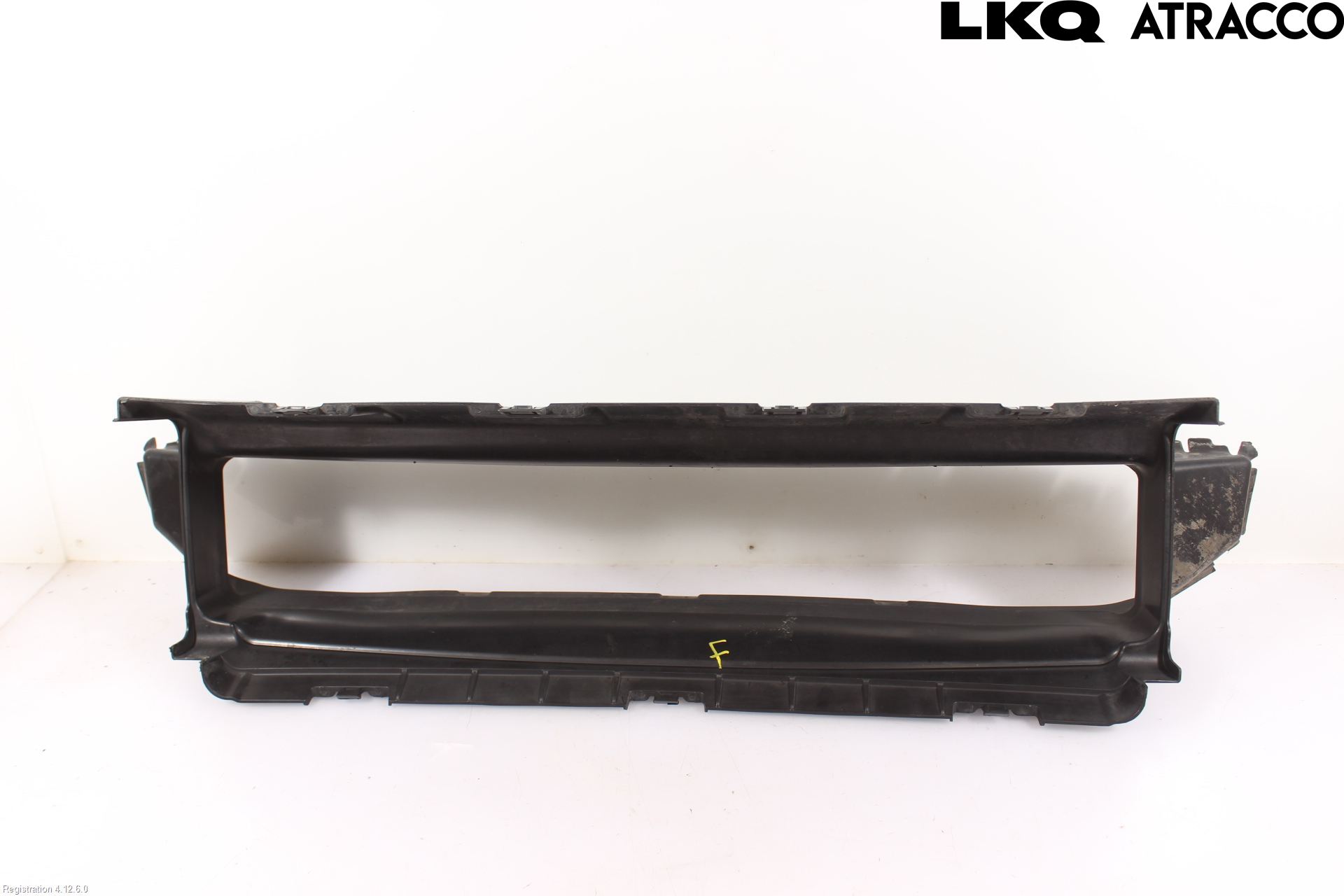 Volvo V40 12-19 Deflektor Plåt-Plast Kylning