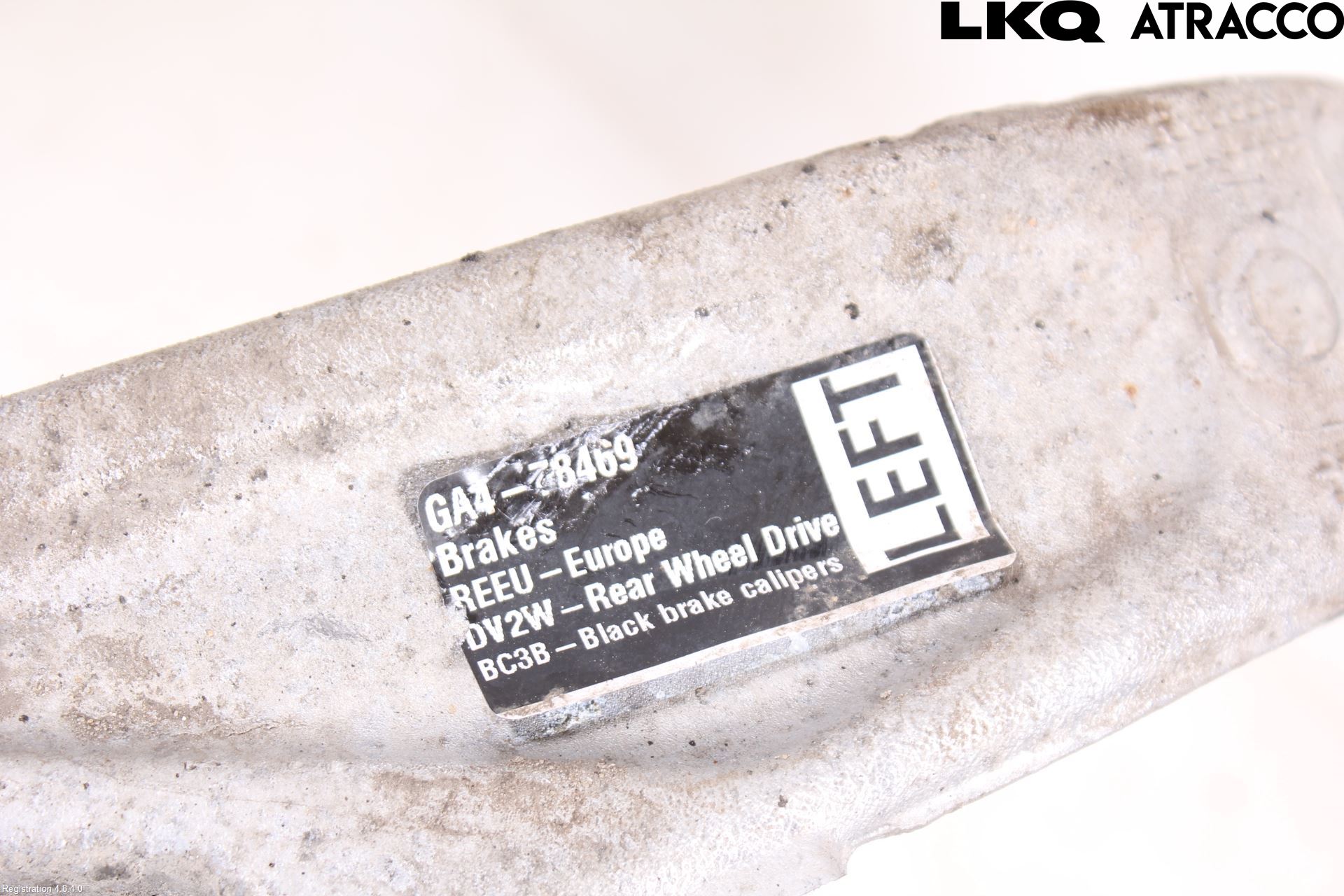 Tesla MODEL 3 17- Styrspindel Lagerhus Vä